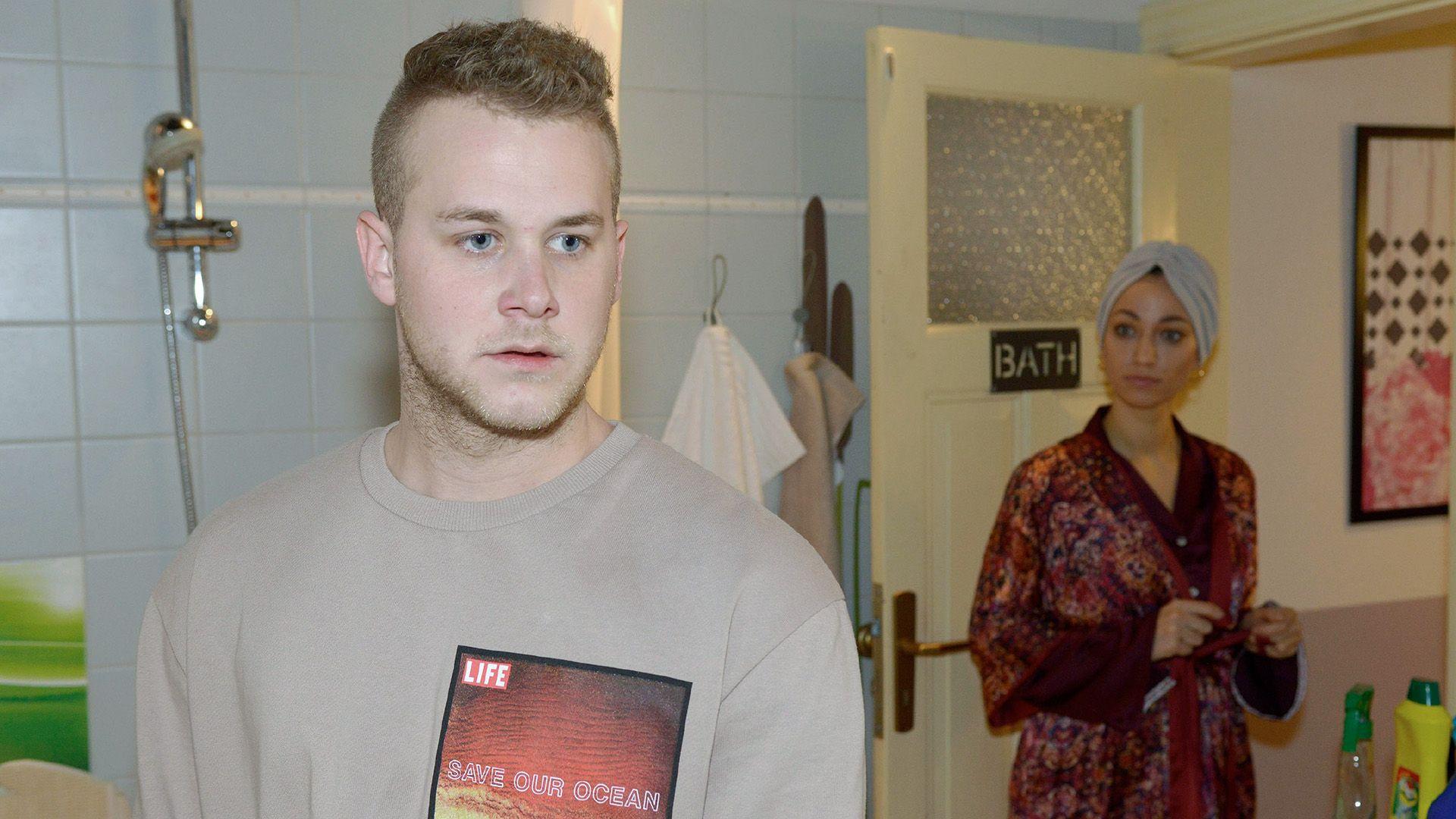 Nazan bringt Jonas aus dem Konzept