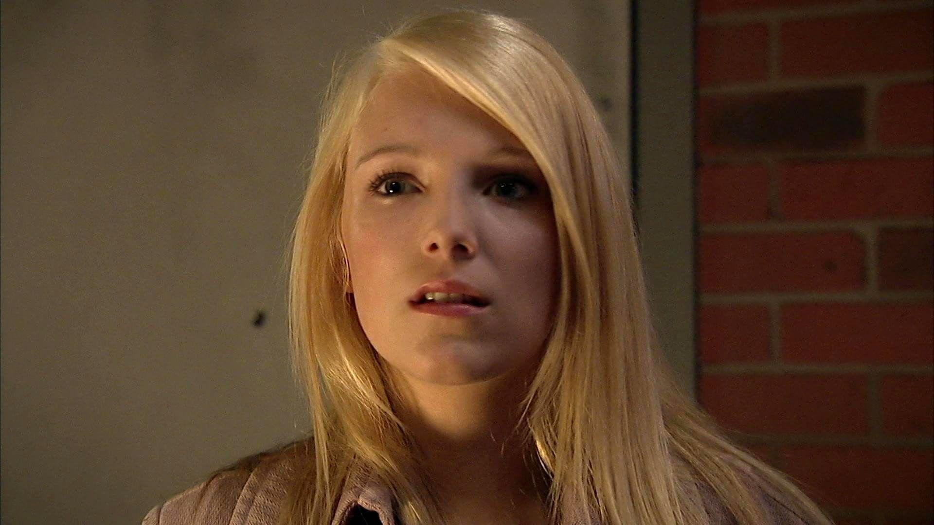 Lilly geht zu Maren