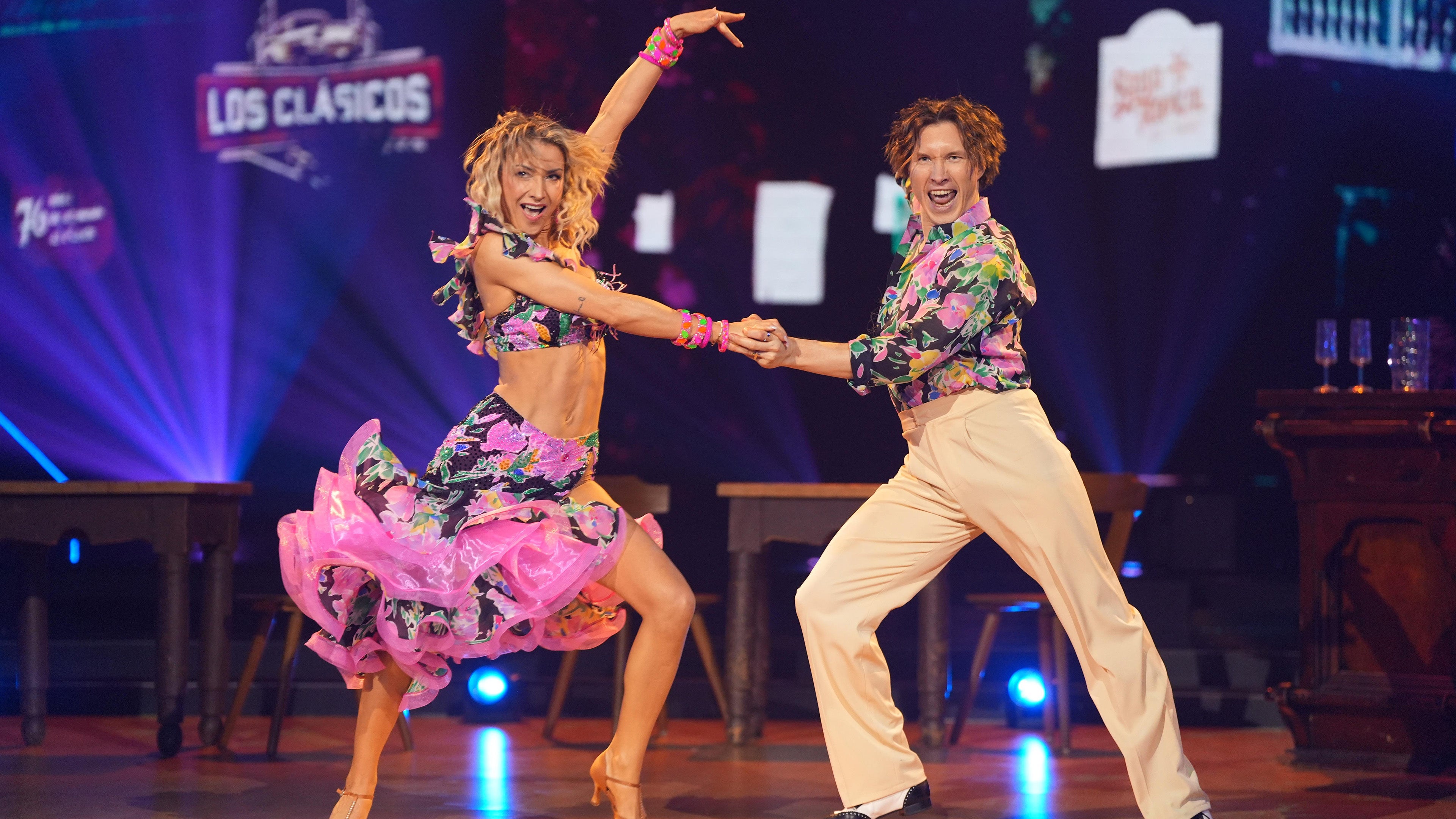 Show 11: Anna-Carina Woitschack