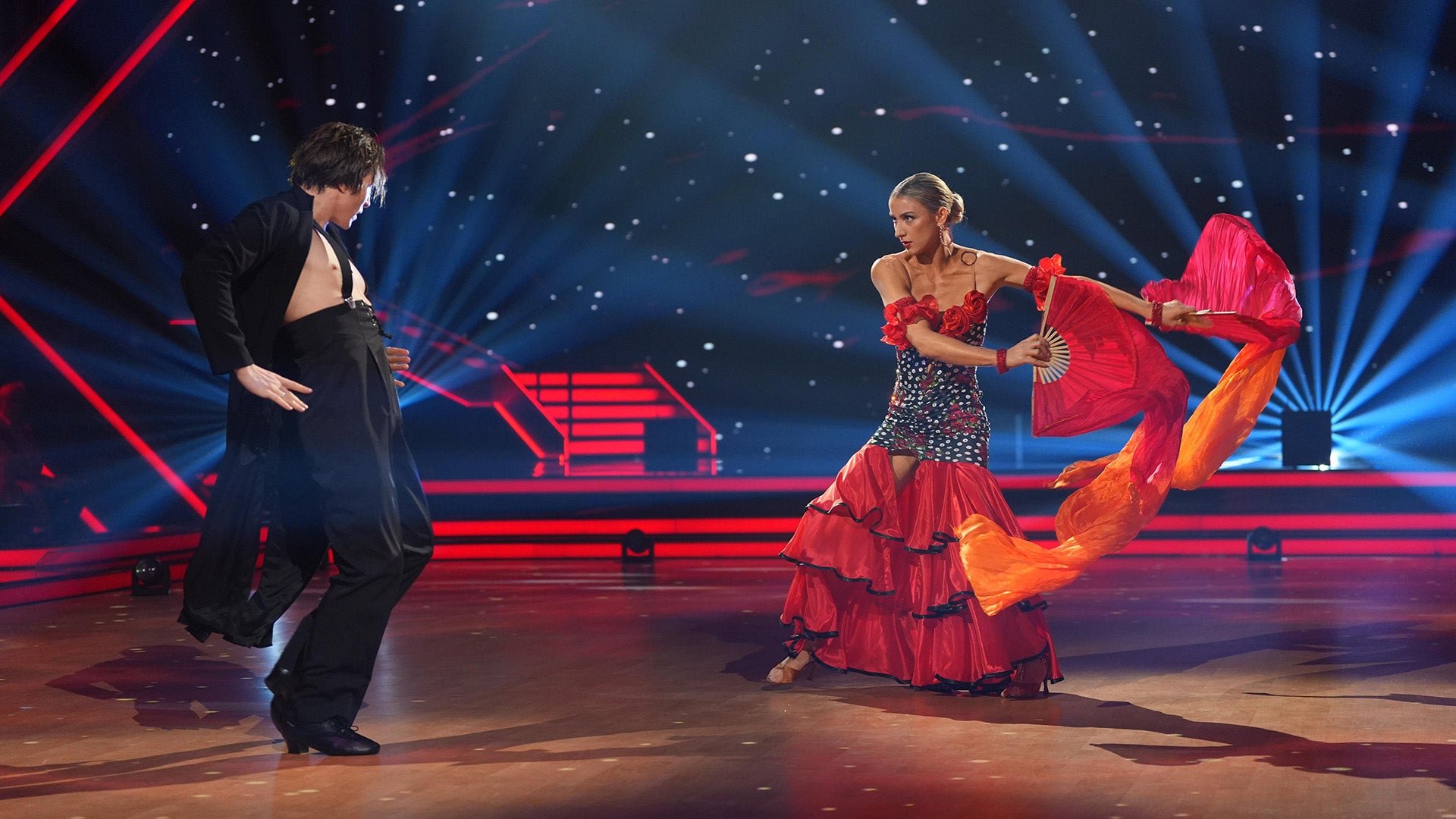 Show 12: Anna-Carina Woitschack