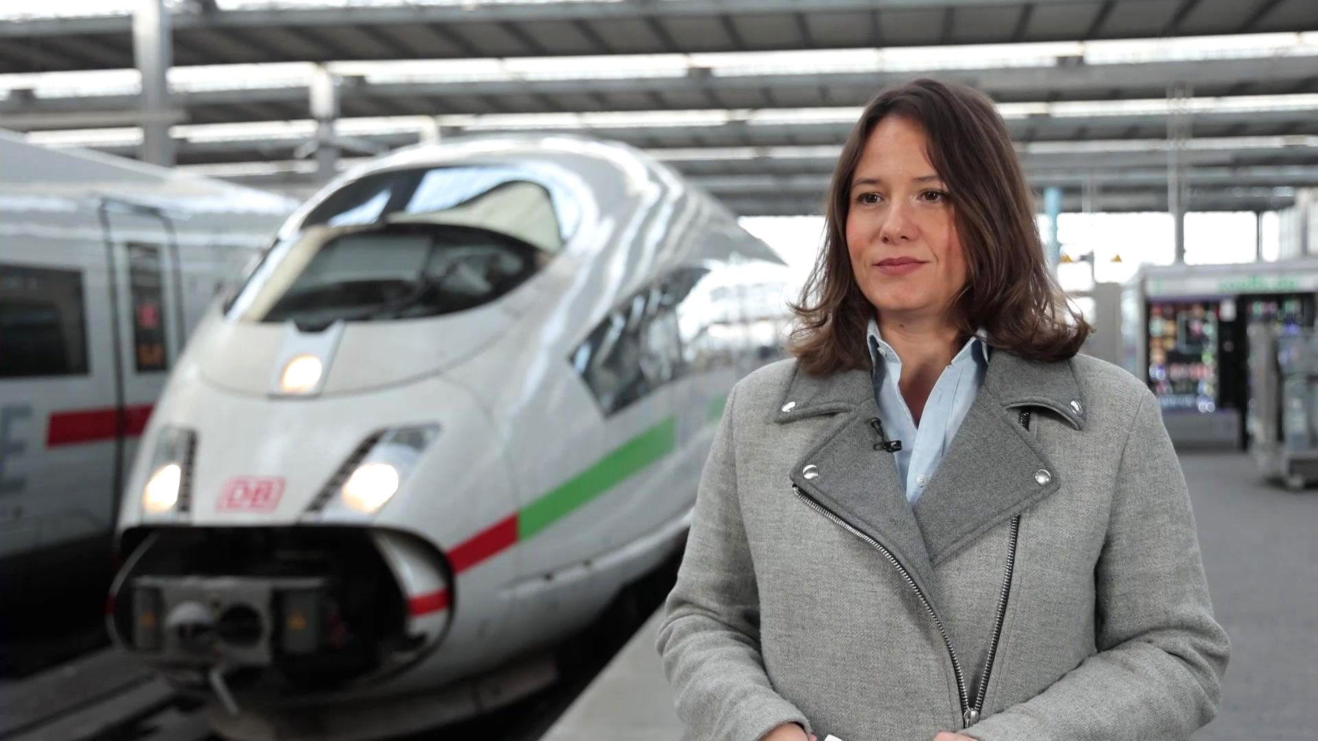 Thema u.a.: Reisen mit der Bahn - Der ADAC testet Fernstrecken