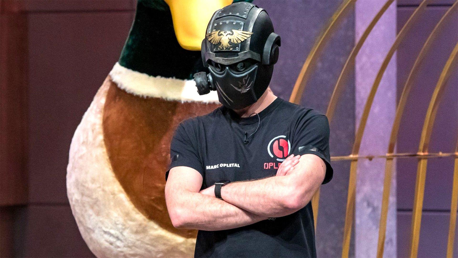 U.a. mit: "OPLE Props"