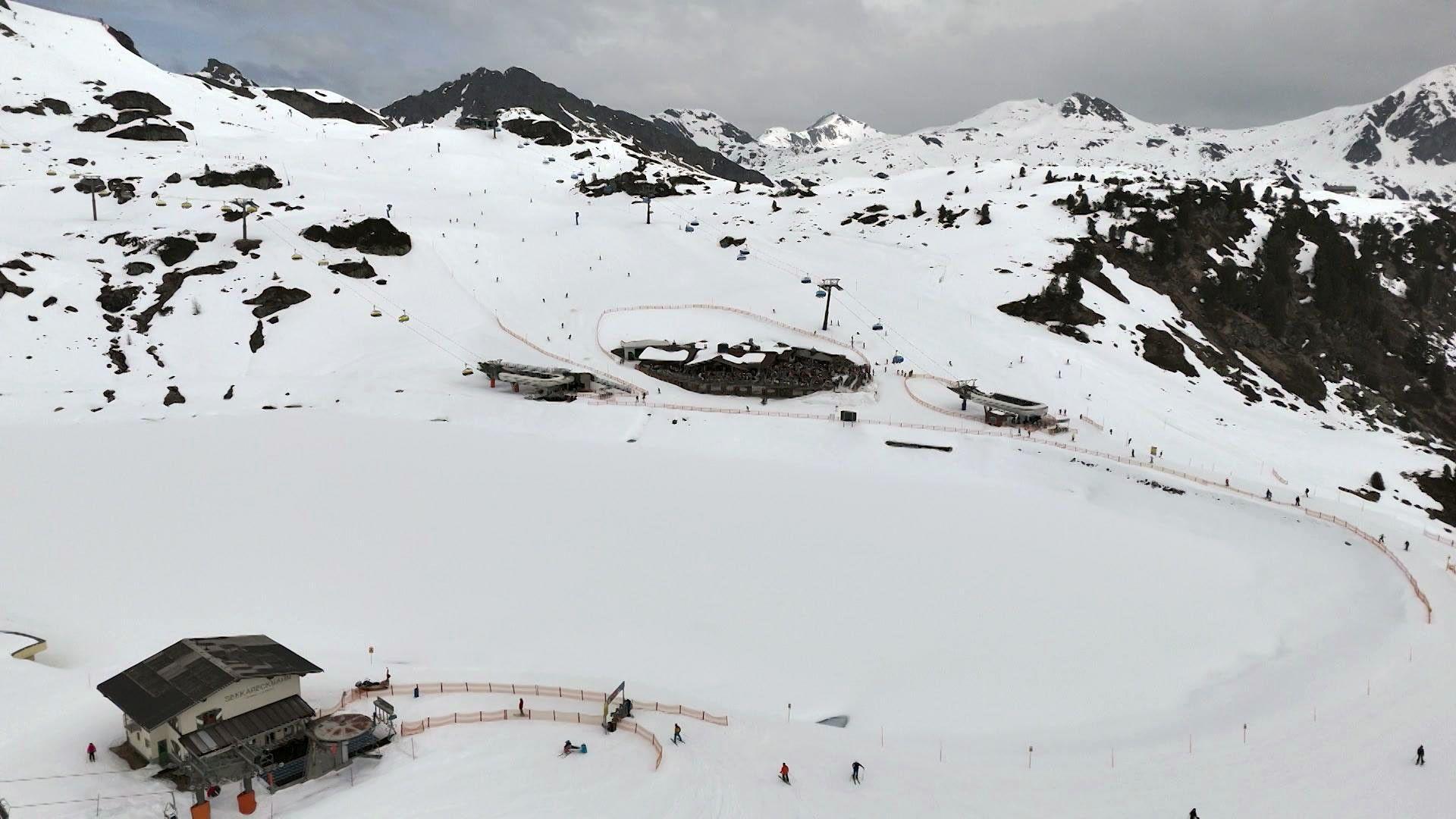 Ein Skigebiet macht sich sommerfit