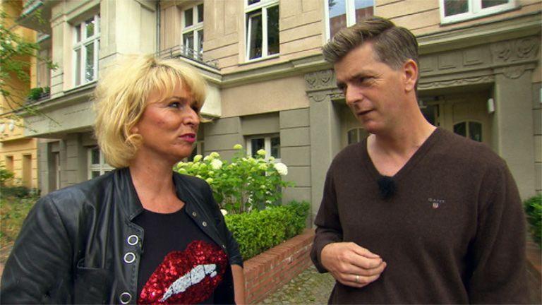 Ein Best-Ager-Model auf WG-Suche