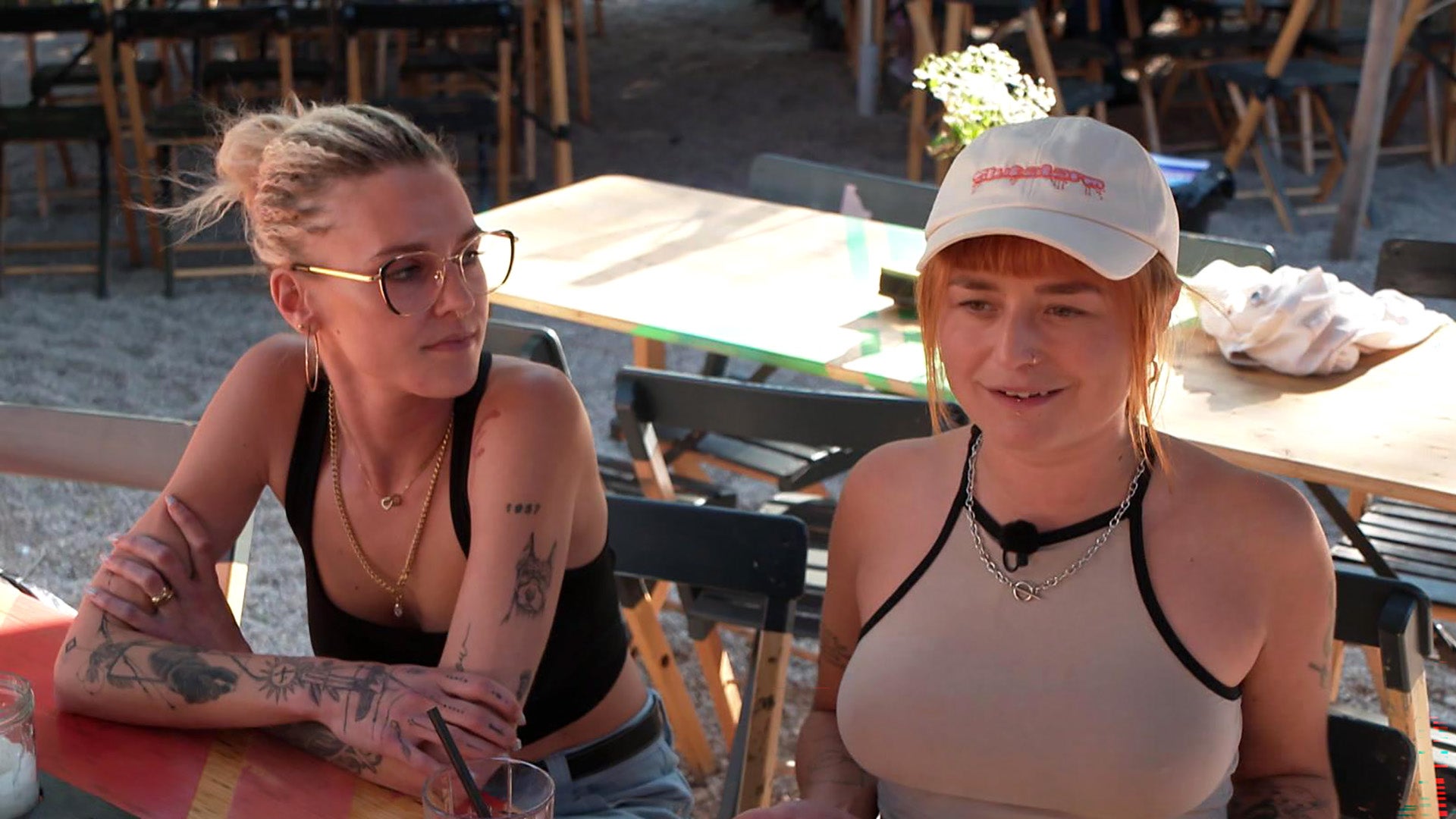 Nippel als No Go - Wie viel Brust darf Frau zeigen?