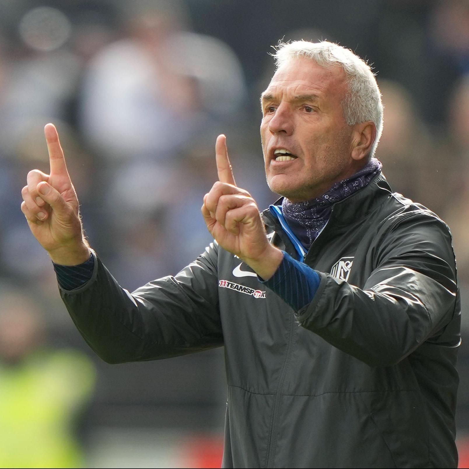 Trainer-Legende Ernst Middendorp über Südafrika: Keine Euphorie und Anreise-Chaos