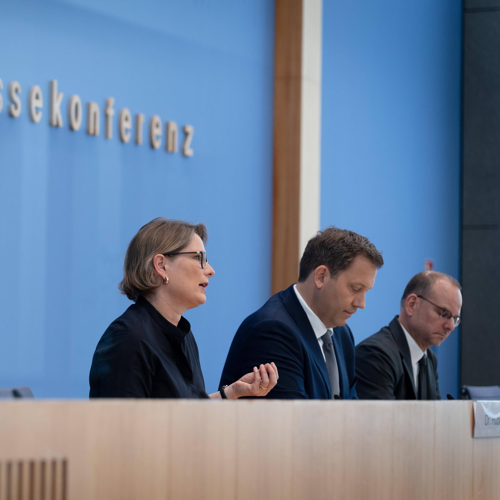 Finanzkriminalität - Deutschland, ein Paradies für Steuerhinterzieher?