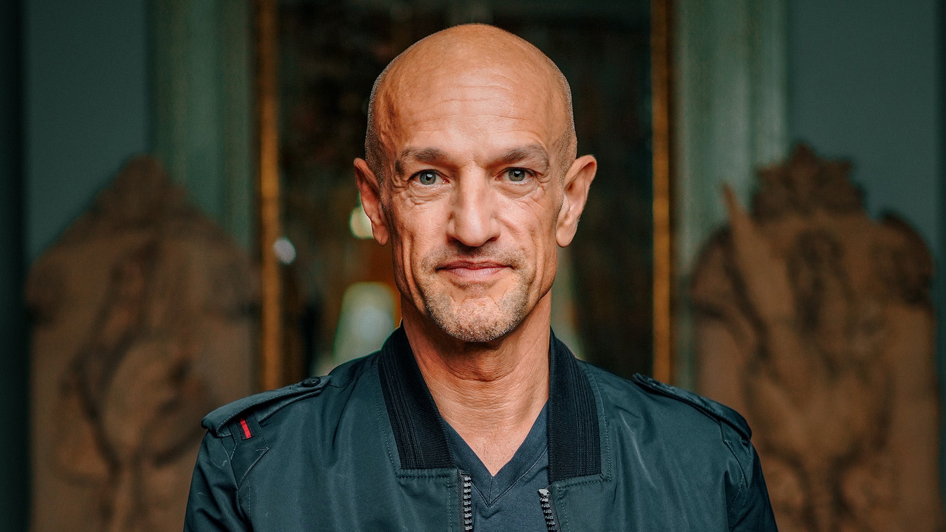 Tiefgang statt Oberfläche: Model-Scout Peyman Amin spielt als komplexer Charakter