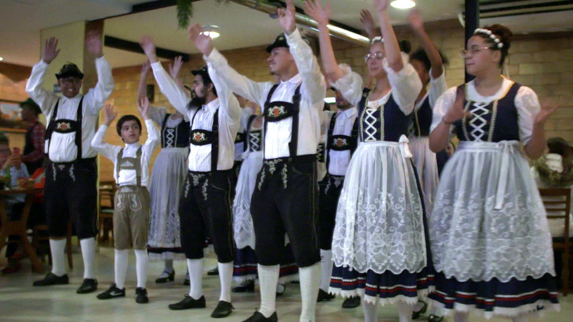 Prosit unter Palmen - Deutsche Kultur in São Paulo