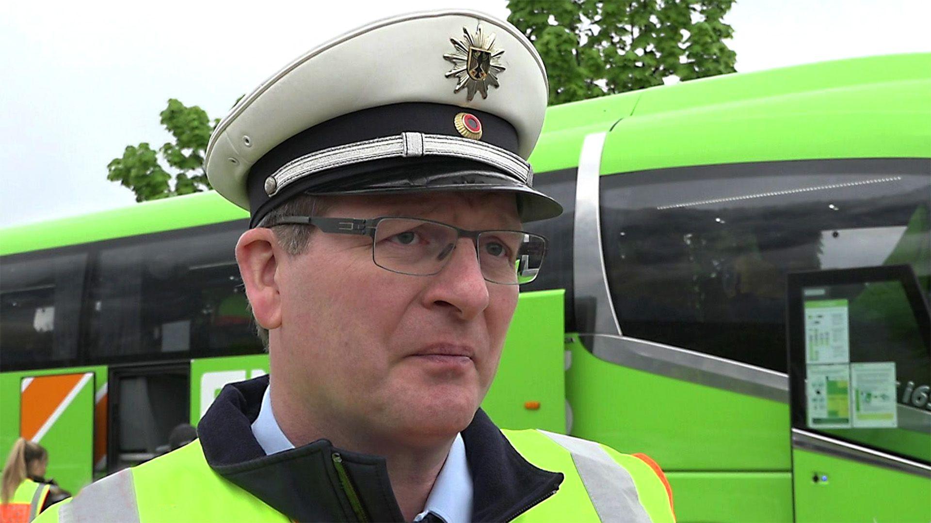 Grenzenloser Schmuggel - der Zoll packt aus