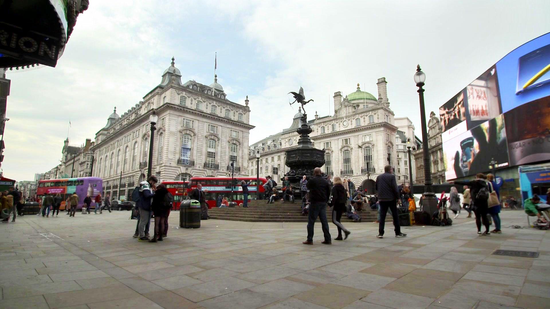 Piccadilly Circus