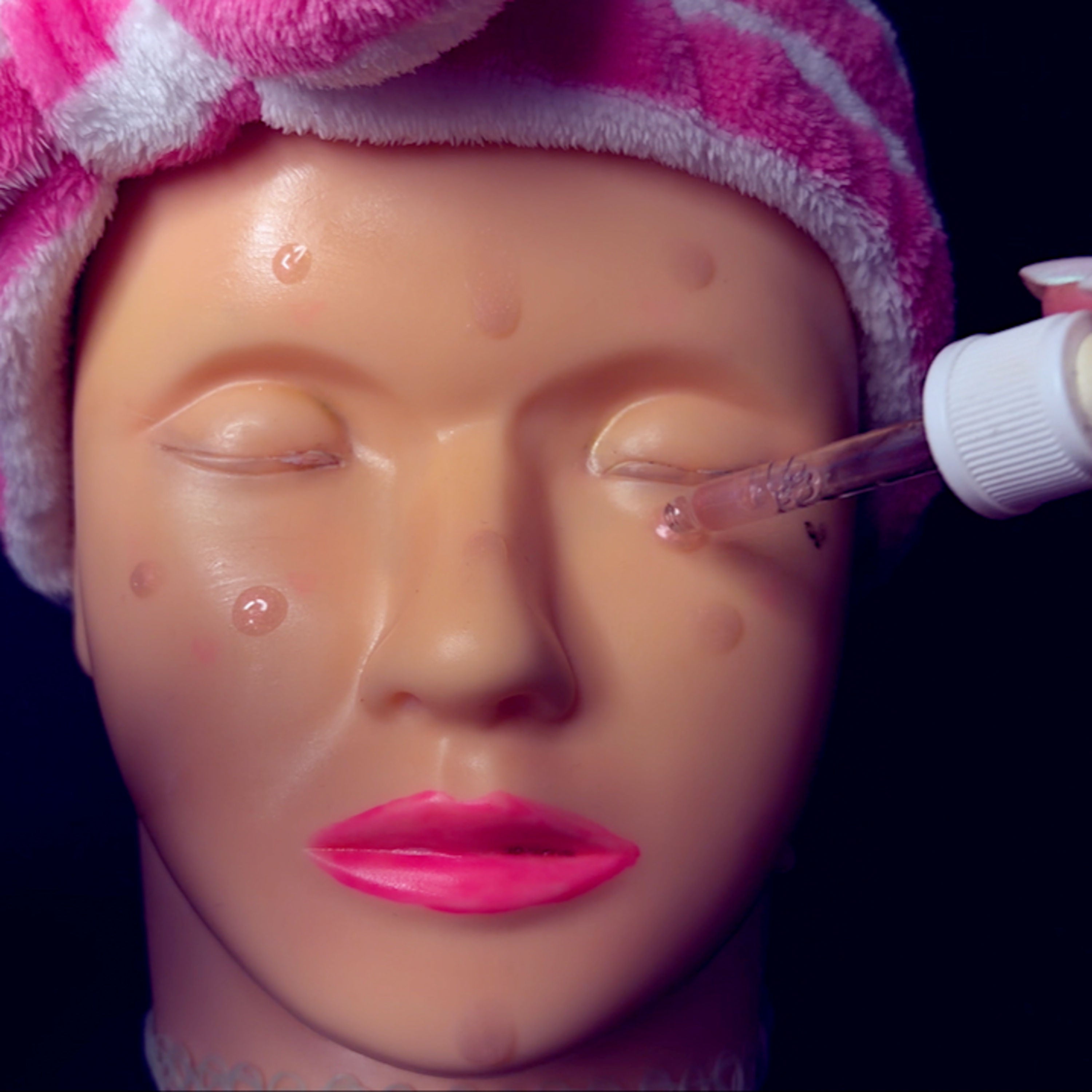 ASMR Mannequin Beauty Skincare Spa