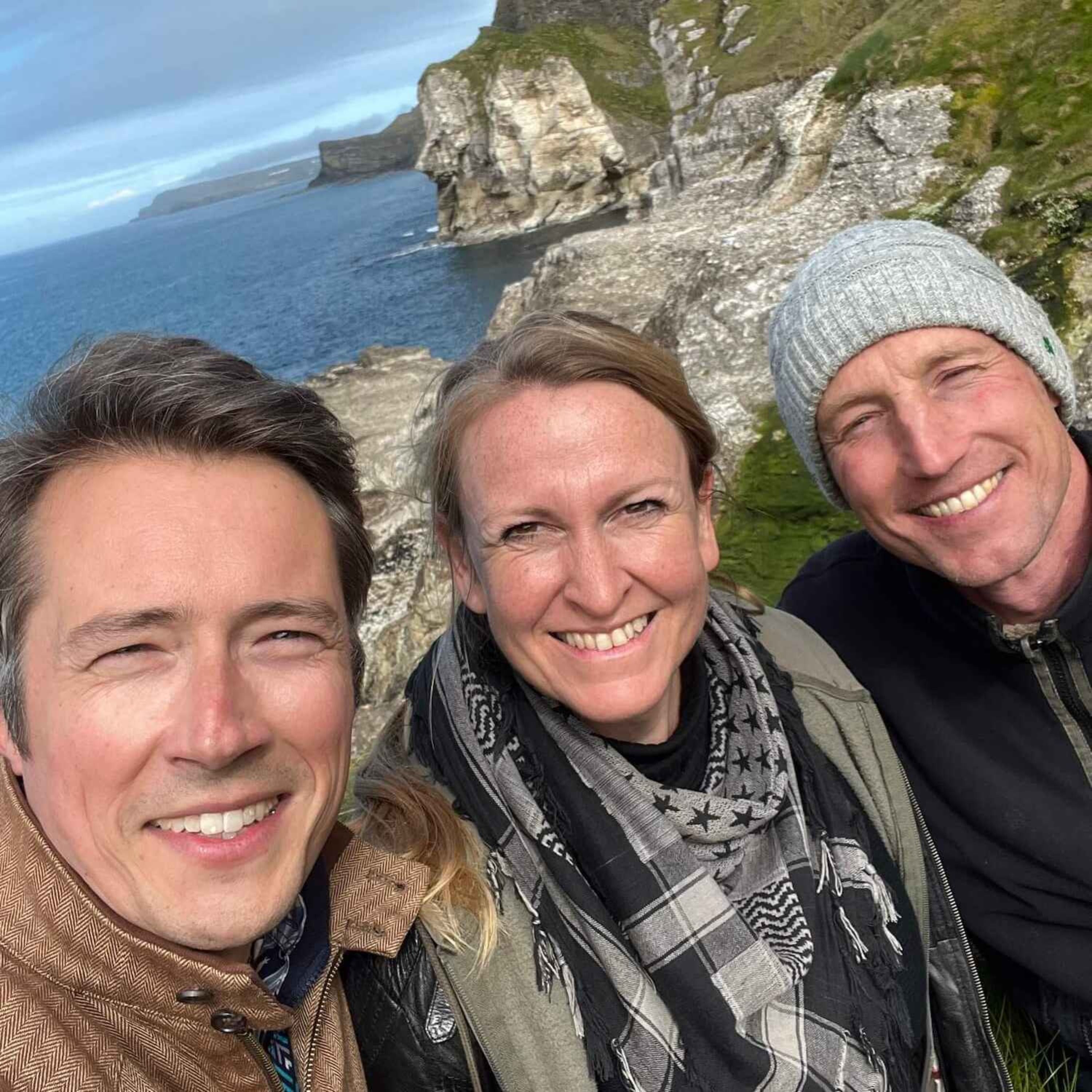 Die Magie des Wassers – Big Wave Surfing, Freediving und die Kraft des Atems – mit Hanno Windisch (und Lydia Möcklinghoff) in Irland | WW470