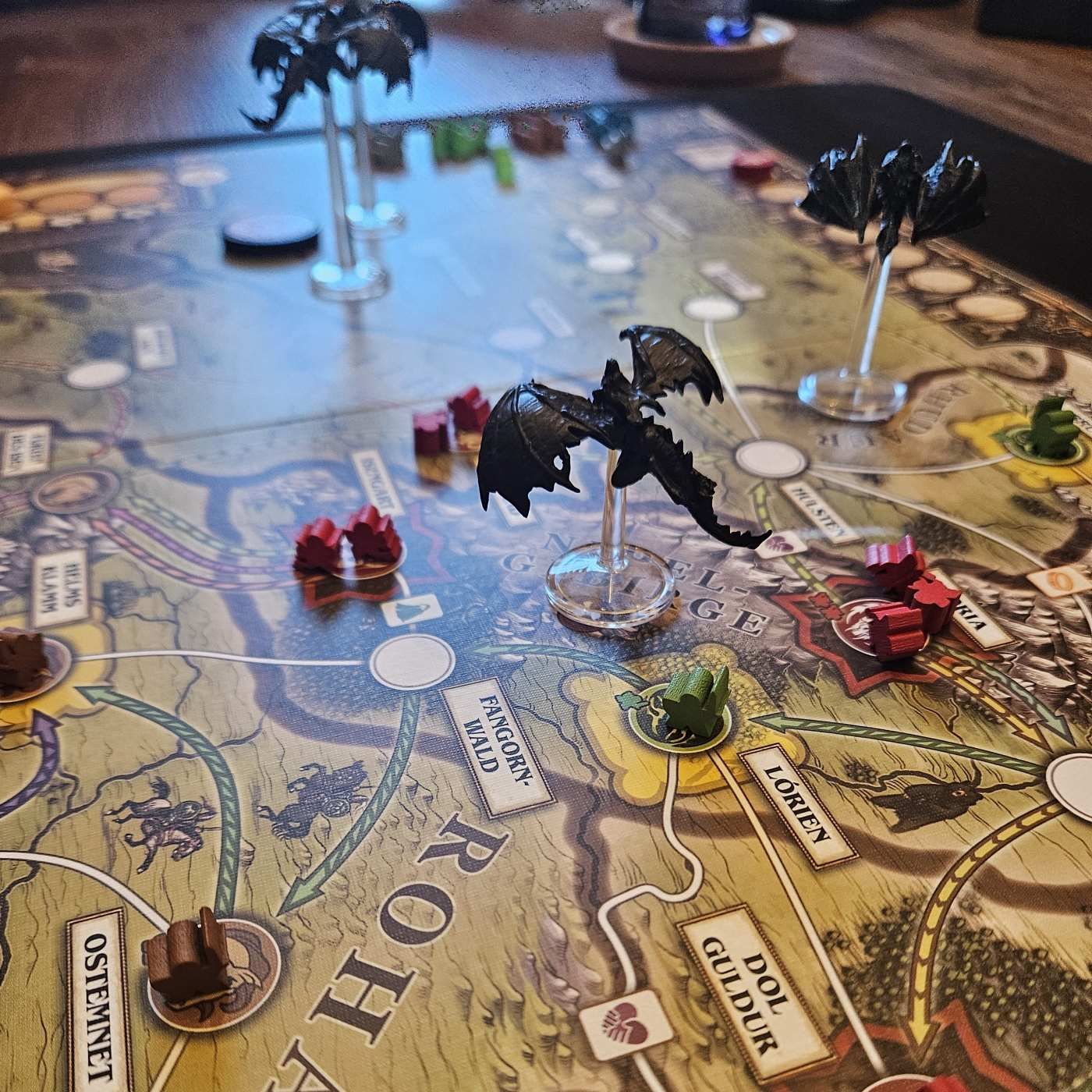 Pandemic (Teil 3) und Das Schicksal der Gemeinschaft – Garstige Hobbitse – Folge 142