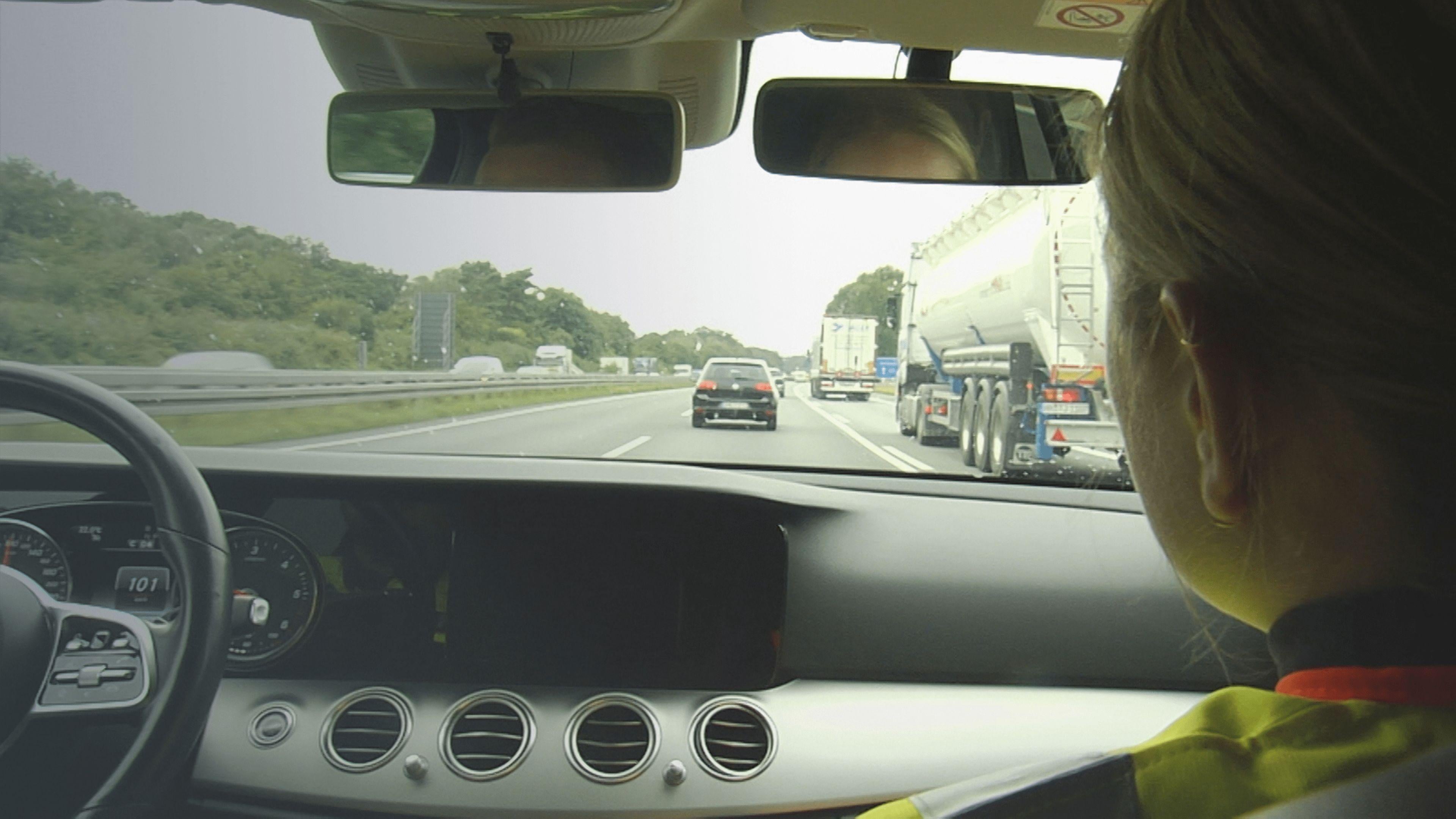 Die A2 - Autobahn am Limit