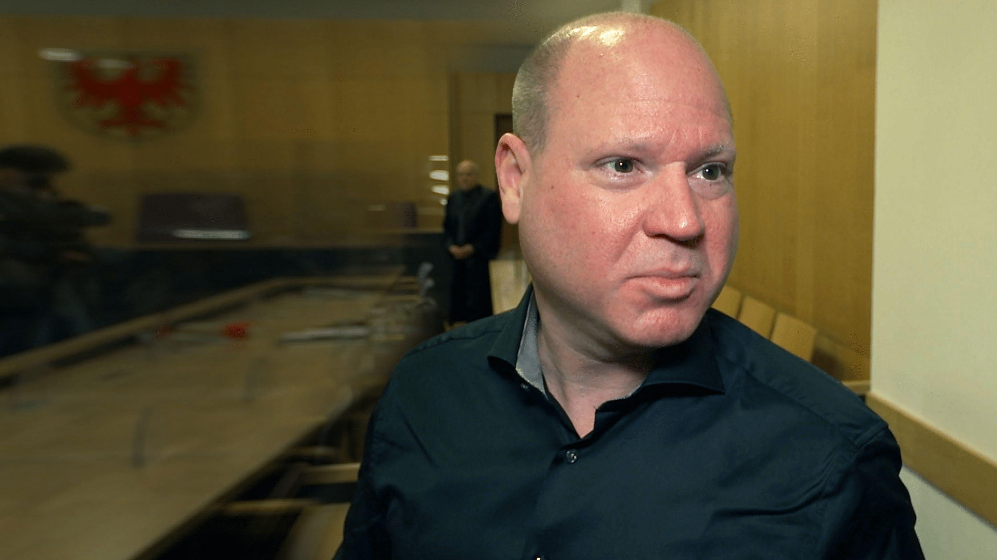 Bastian Schlüter - Der Crime-Reporter