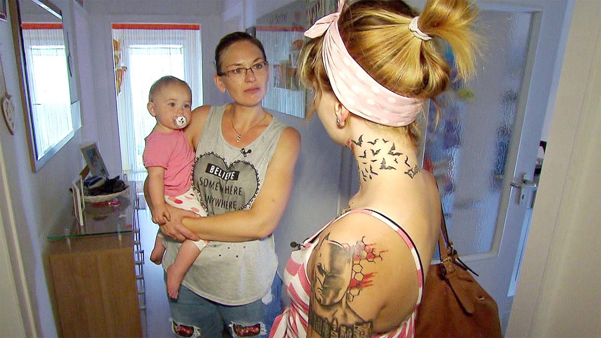 Jennifer vs. Melanie