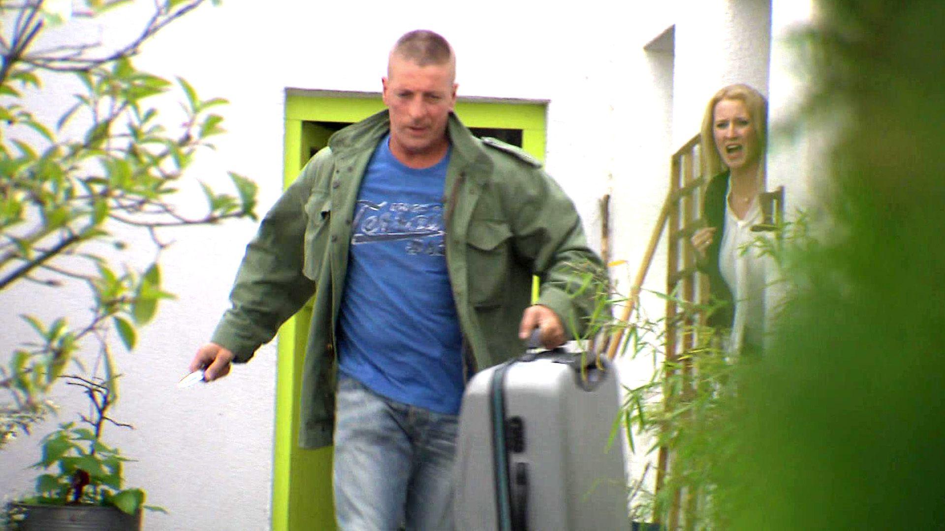 Detektei Davis: Ersteigerter Koffer wird für Familie zum Albtraum