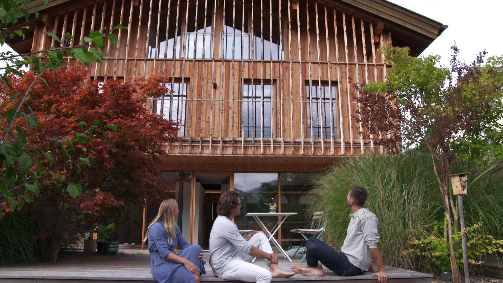 Party-Bungalow / Fledermaushaus / Luxus-Holzhaus