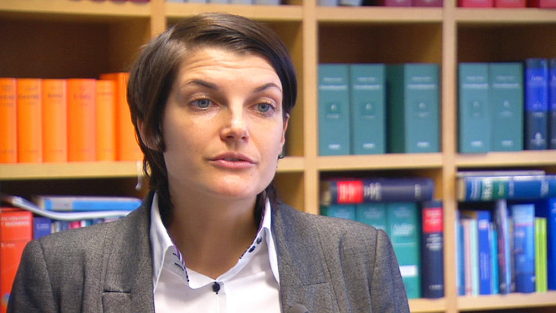 Betrogener Familienvater macht Familie das Leben zur Hölle