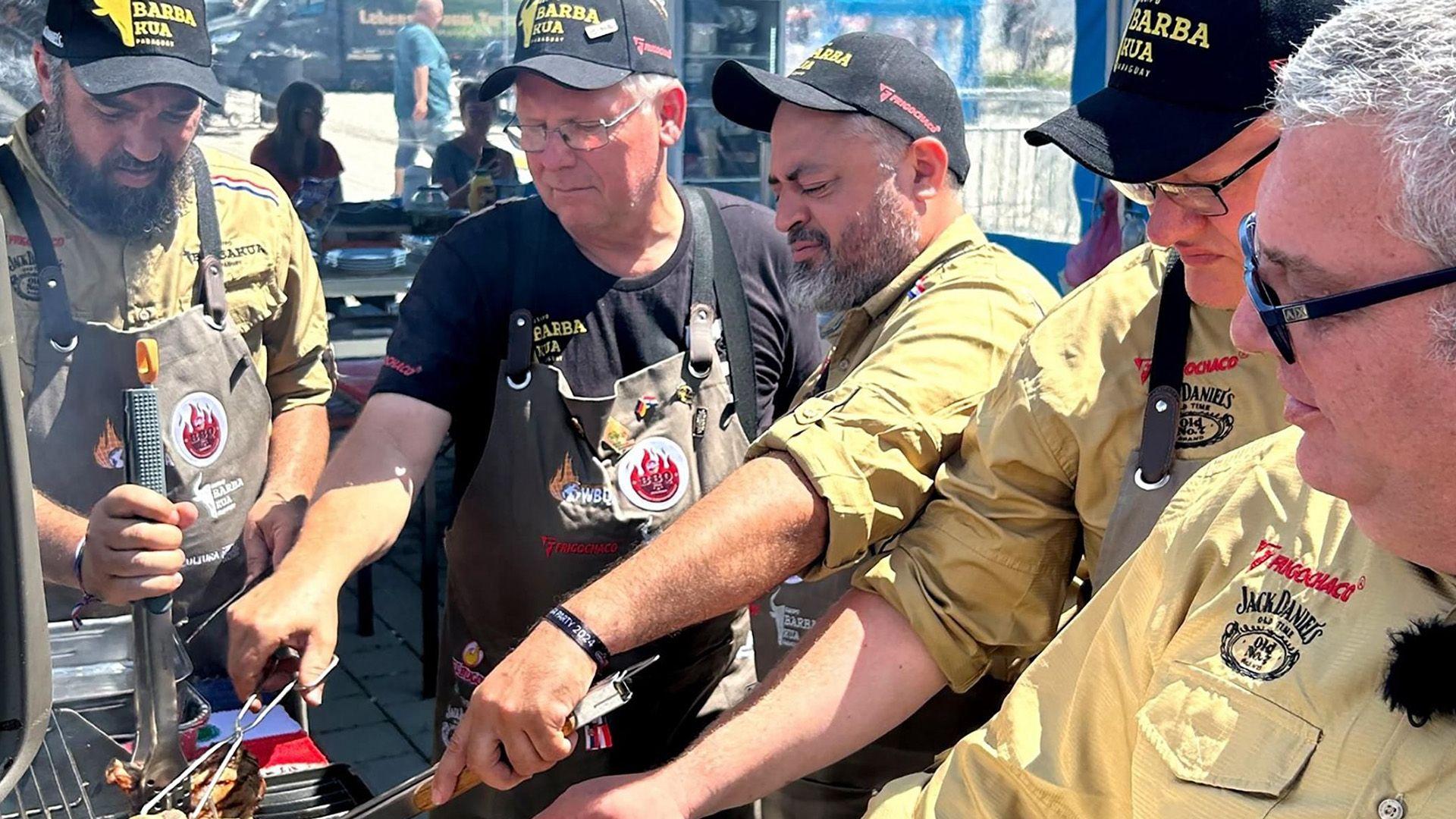 Brutzeln wie die Weltmeister - Wer grillt Schwein, Rind und Fisch am besten?