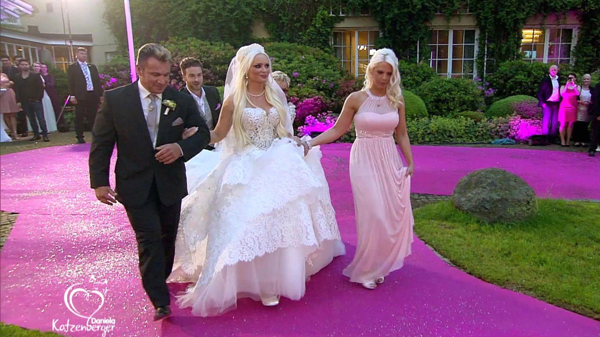 Daniela und Lucas - Der erste Hochzeitstag