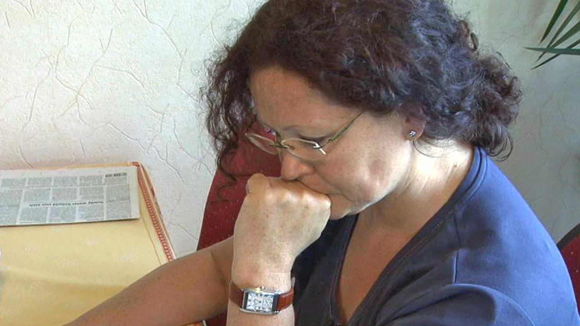 Mutter hat Angst, dass ihre Kinder auf die schiefe Bahn geraten