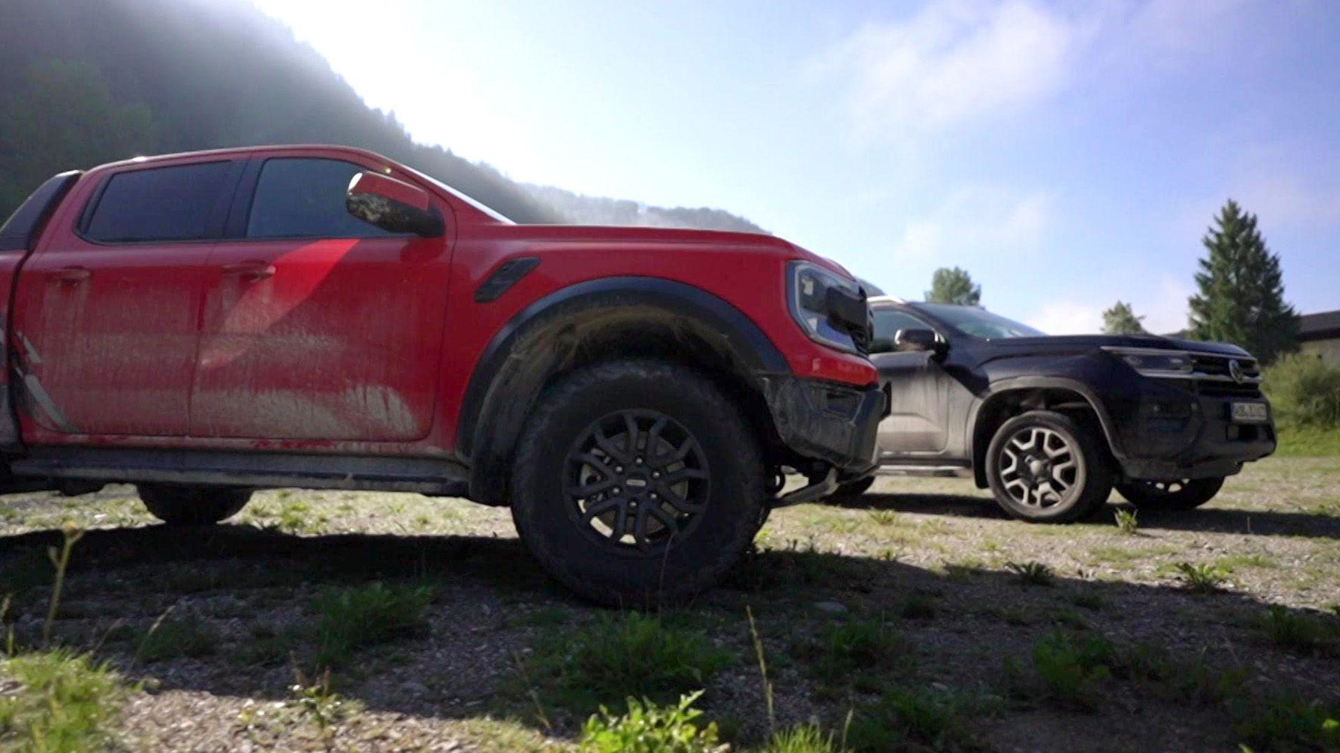 Ford Ranger Raptor vs. VW Amarok PanAmericana