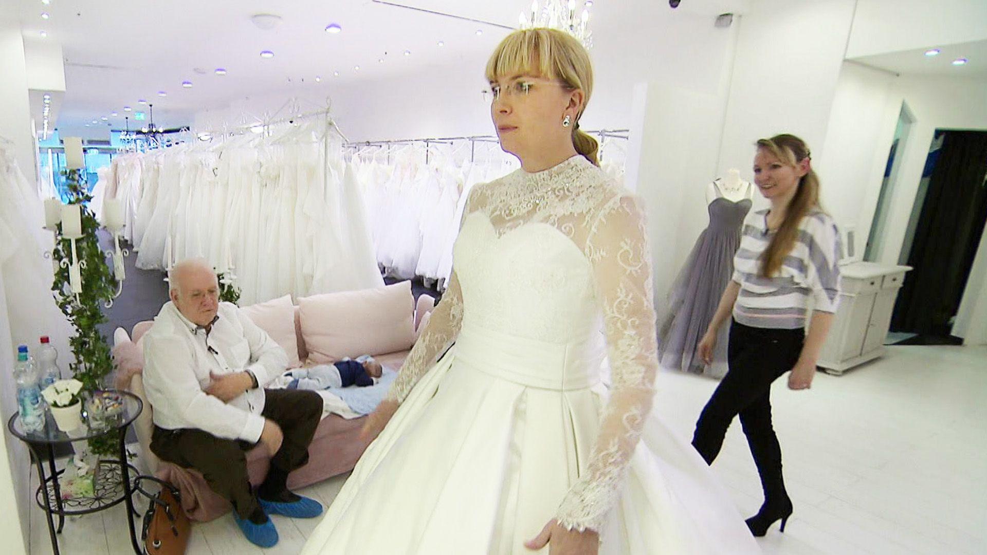 Kleid mit ,,WOW"-Effekt" gesucht
