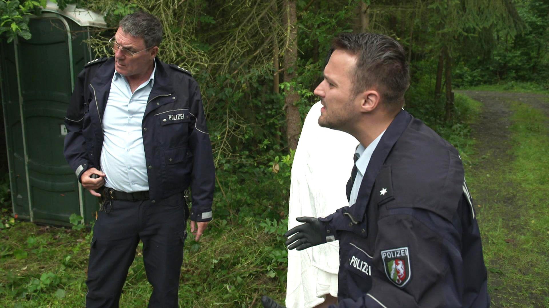 Gefährliche Kollegen - Teambuildingmaßnahme mitten im Wald endet beinahe tödlich