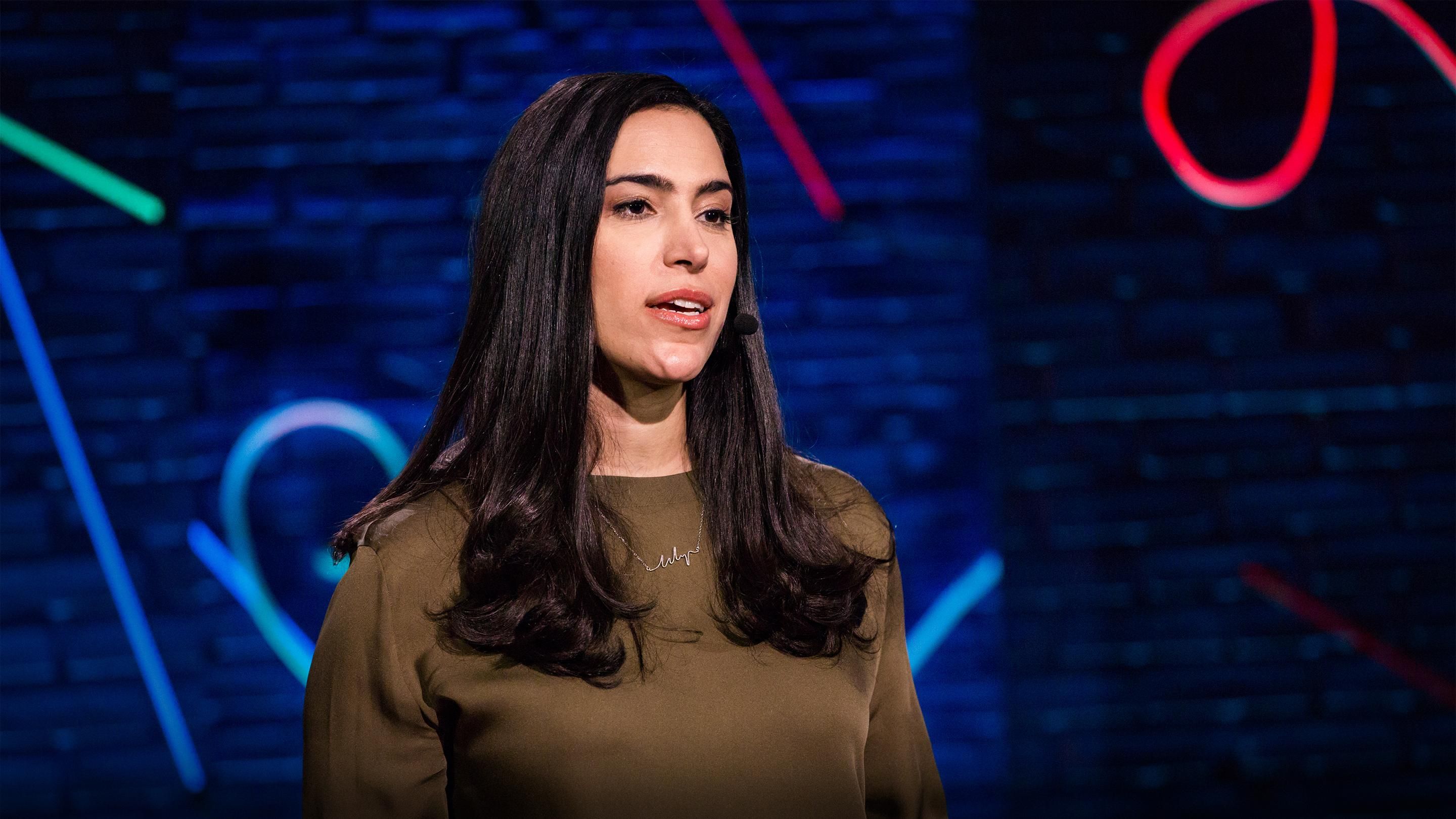 3 ways to fix a broken news industry | Lara Setrakian
