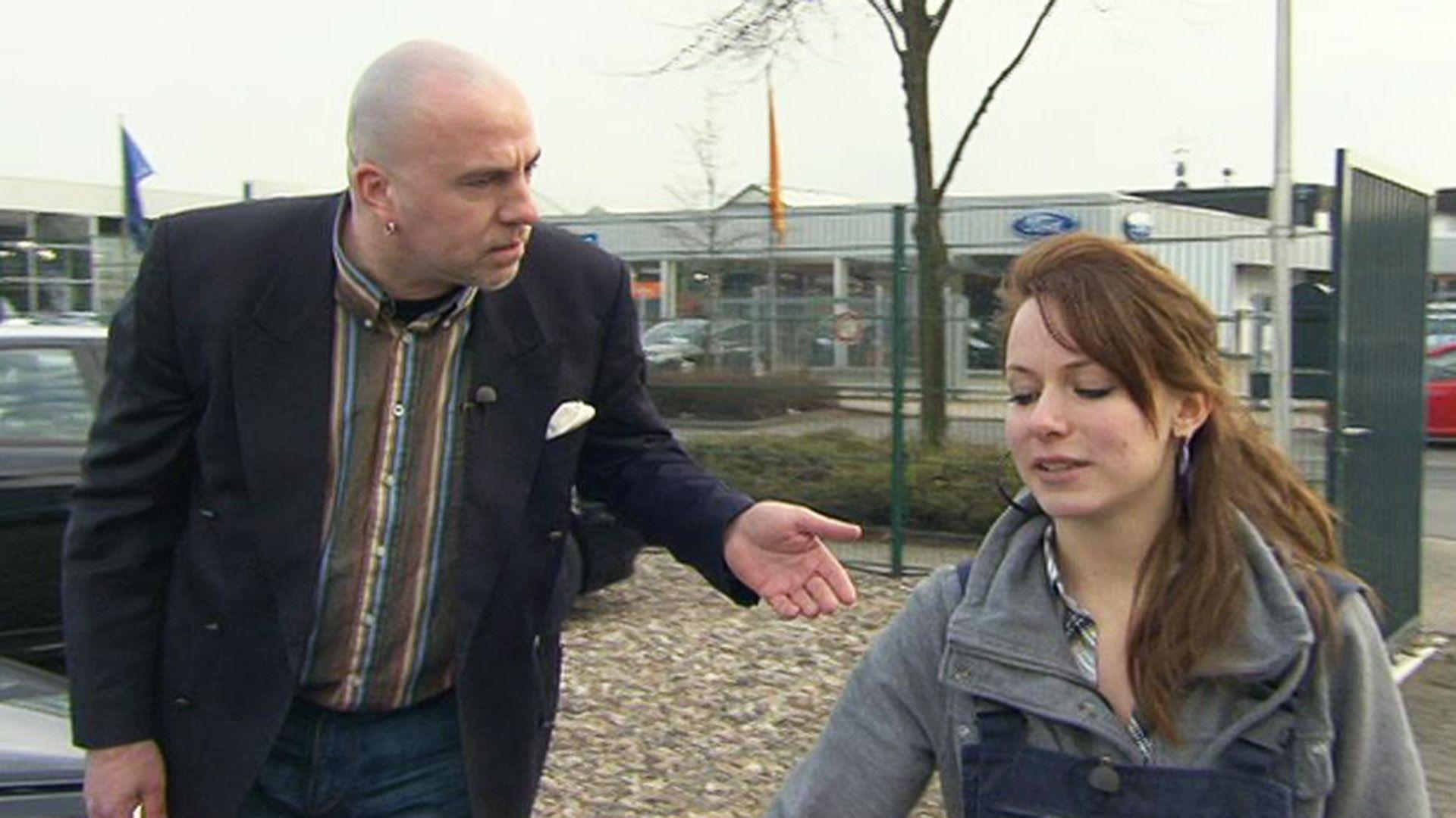 17-Jährige heiratet geizigen Mittvierziger