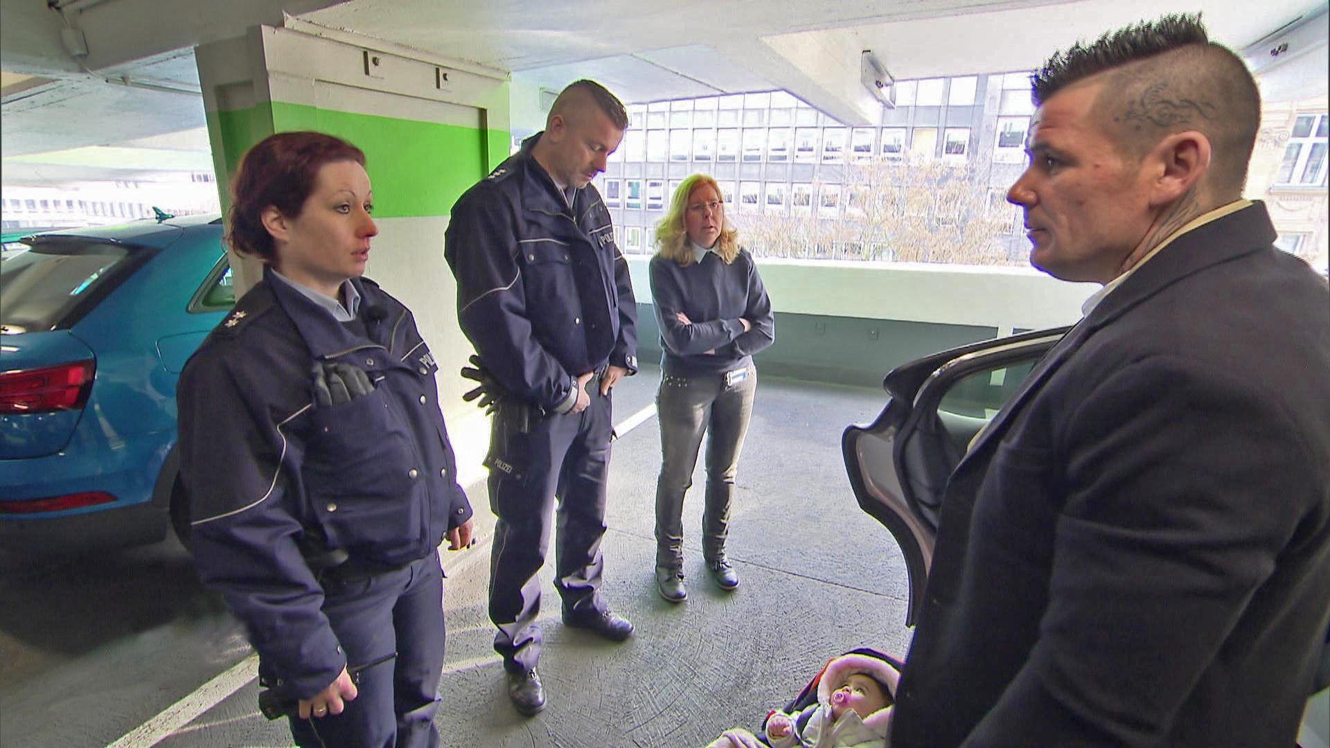 Die Straßencops Ruhrgebiet - Jugend im Visier