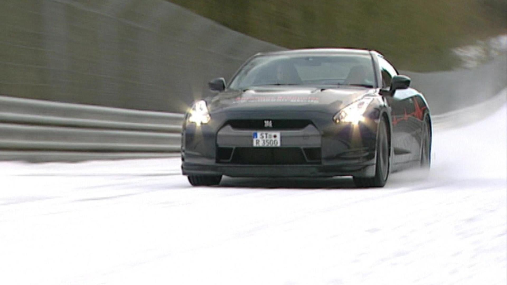 Crème de la Chrome - Nissan GTR | Aus zweiter Hand - Audi 100 | Erstkontakt - Ford Focus RS | Reportage - BMW Testzentrum