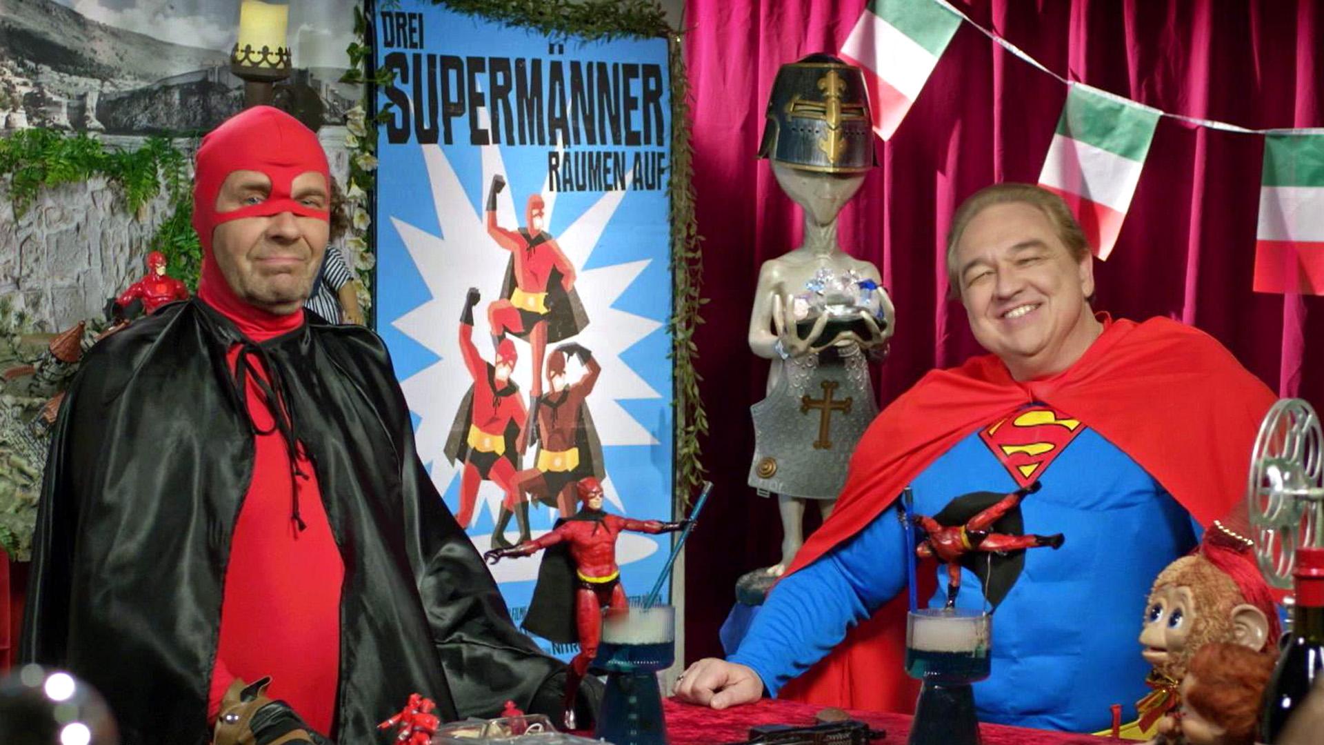 SchleFaZ: Drei Supermänner räumen auf