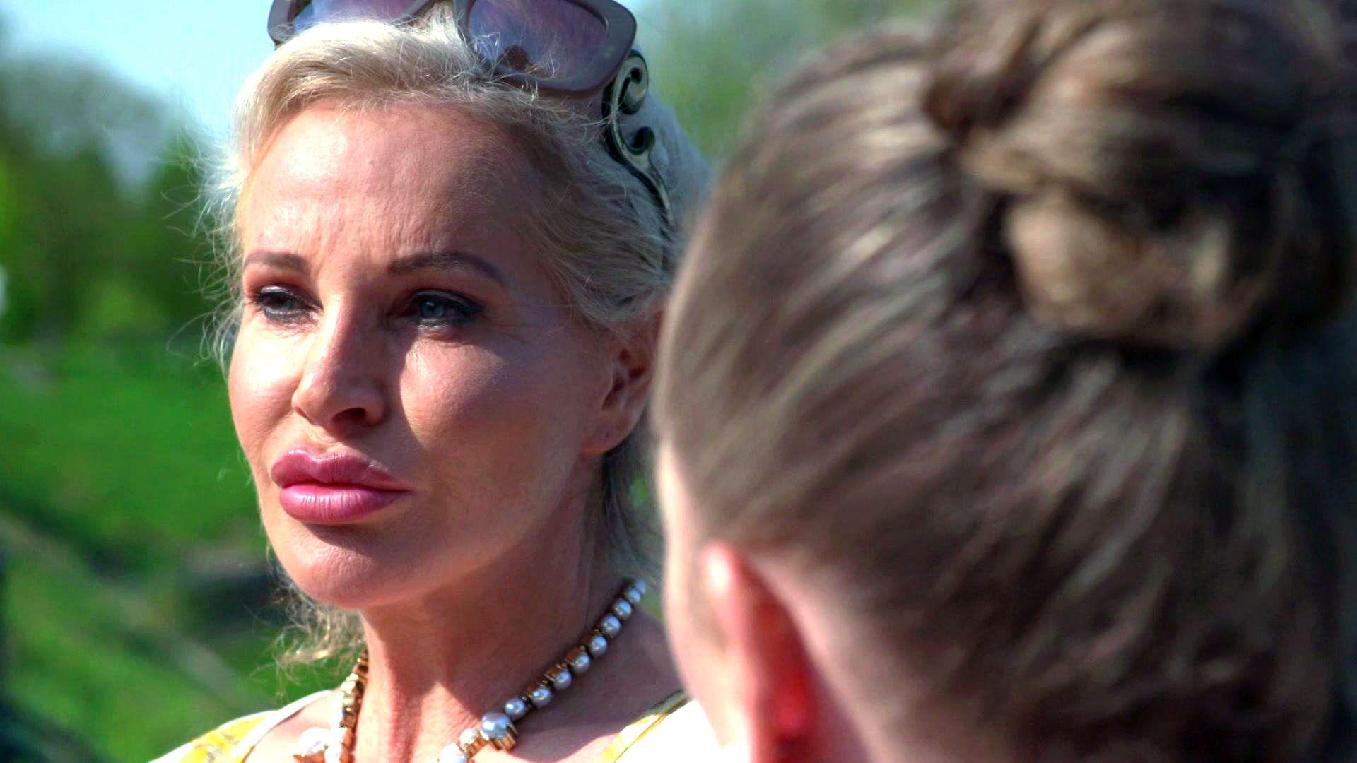 Paula und die Societyladies Folge 1