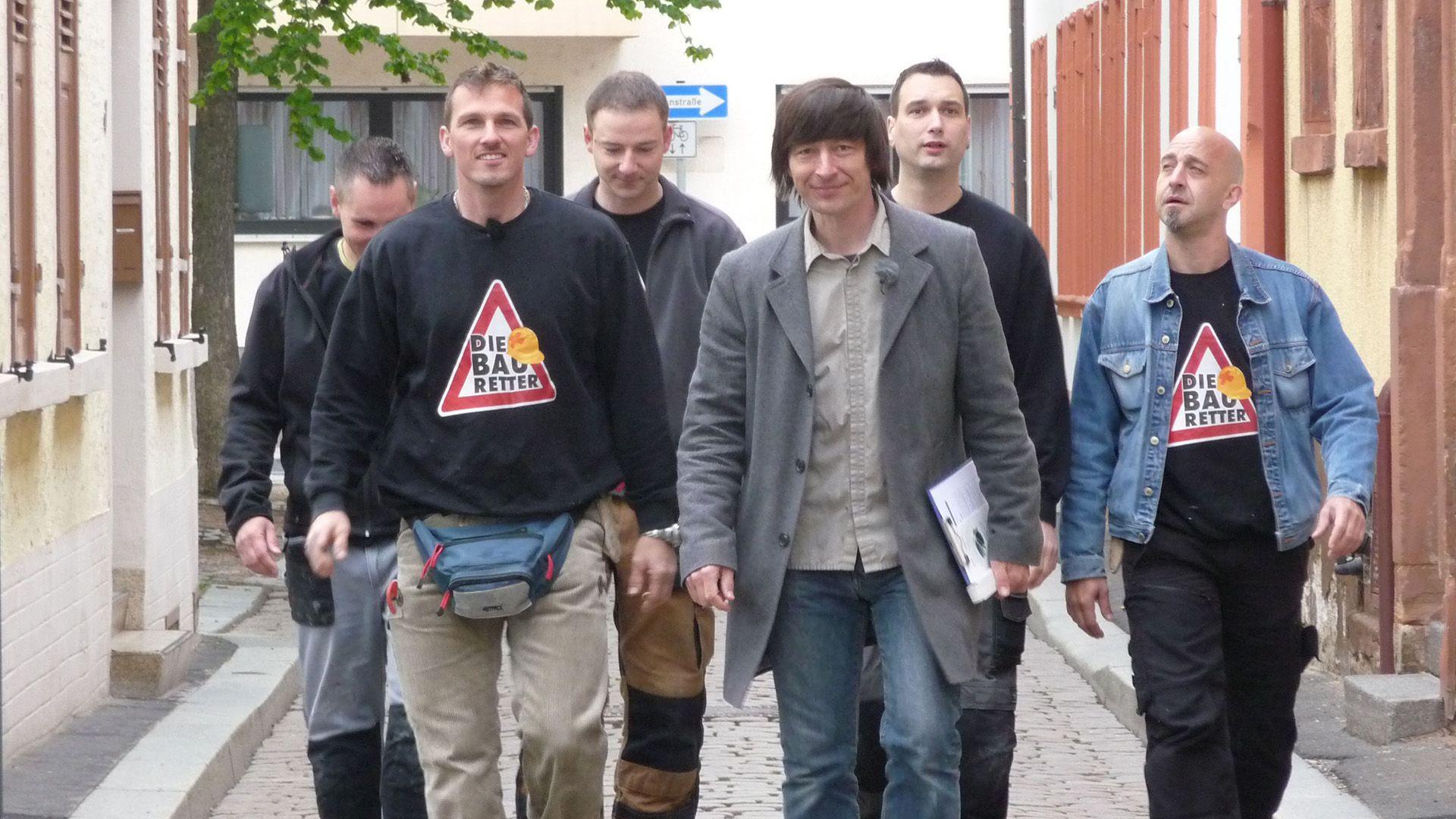 Abgebrannt und ausquartiert - Die Endlos-Sanierung in Worms