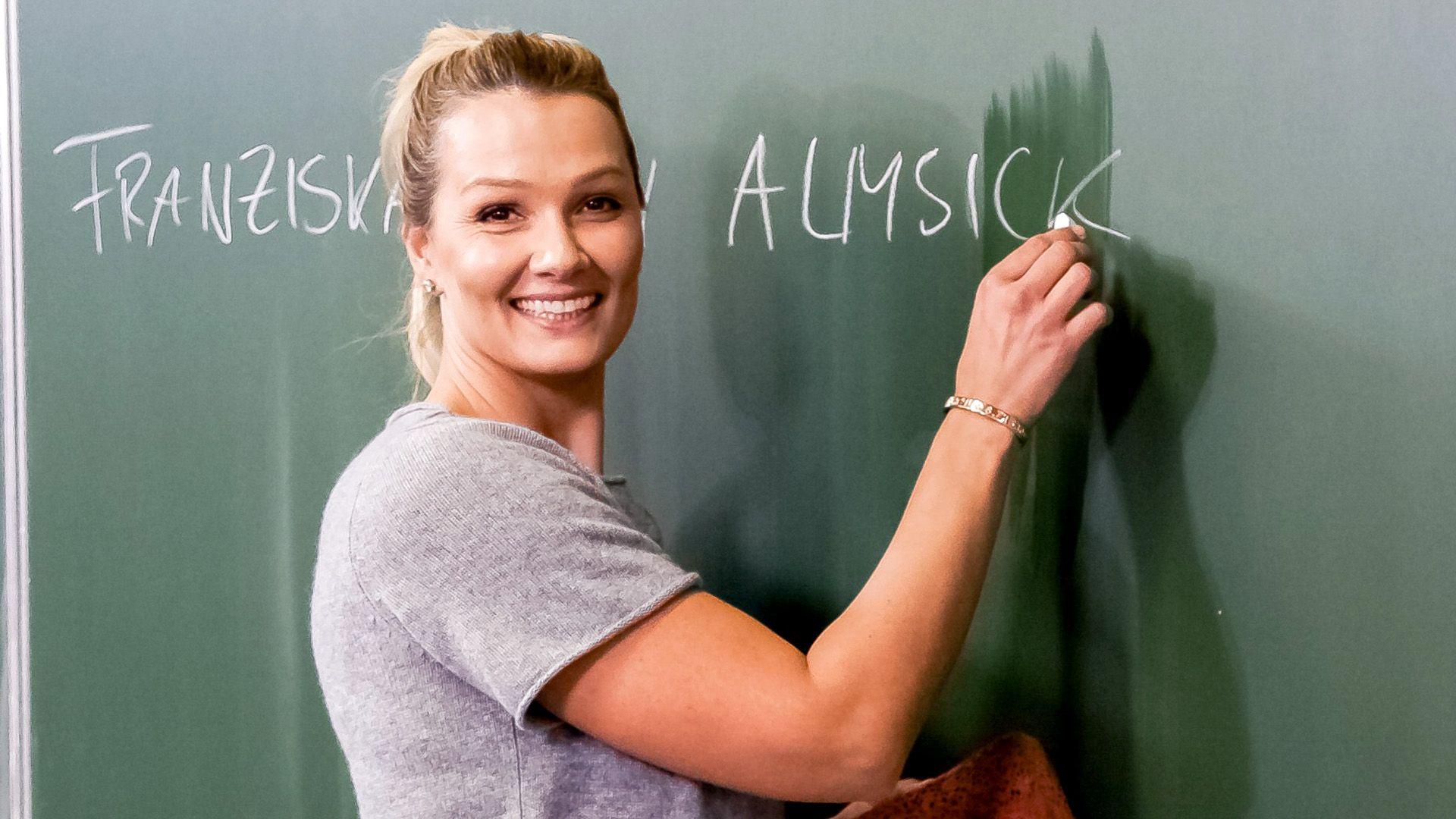 Die Vertretungslehrerin - mit Franziska van Almsick