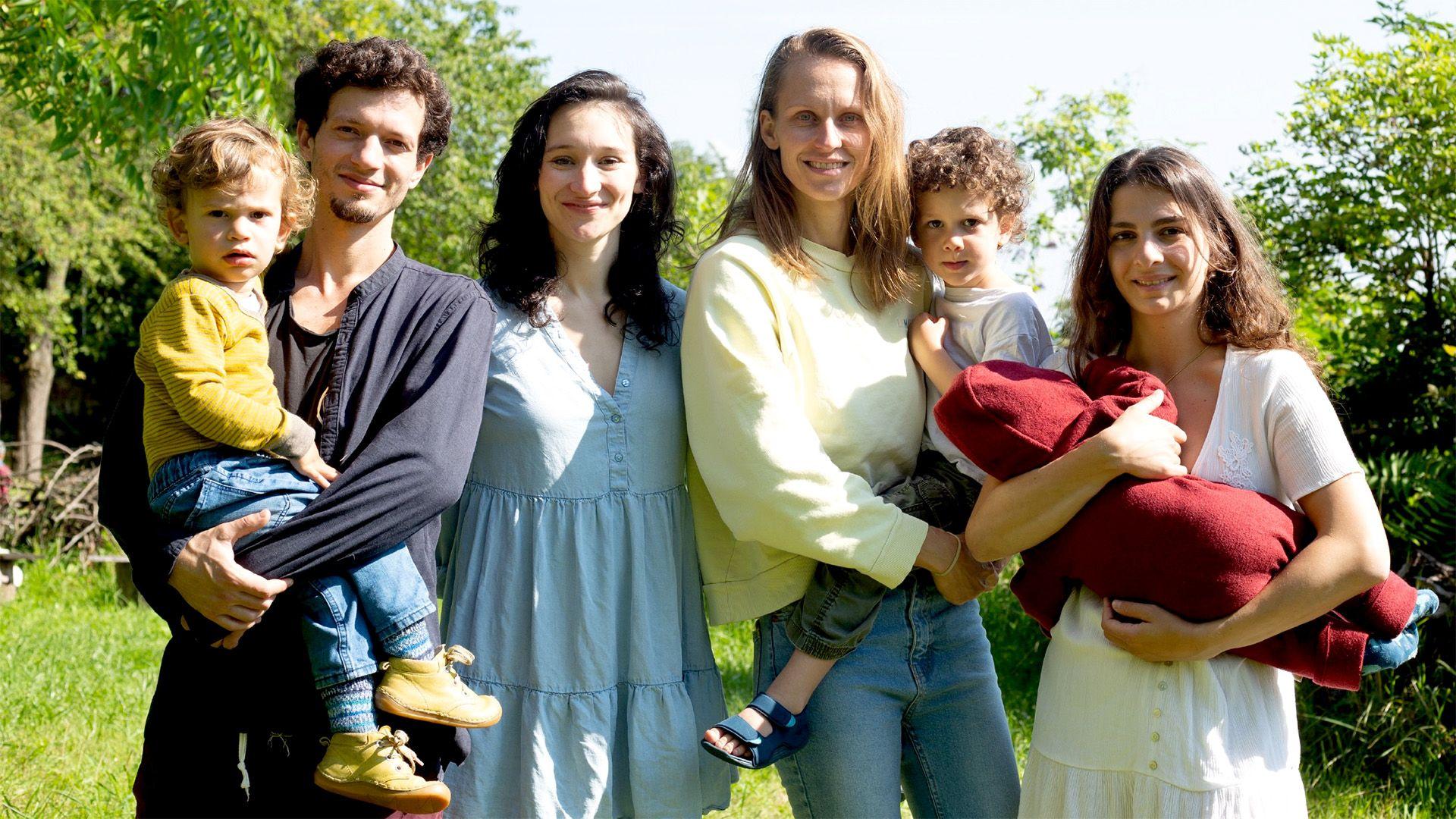 U. a. mit: Jadu & seine Familie