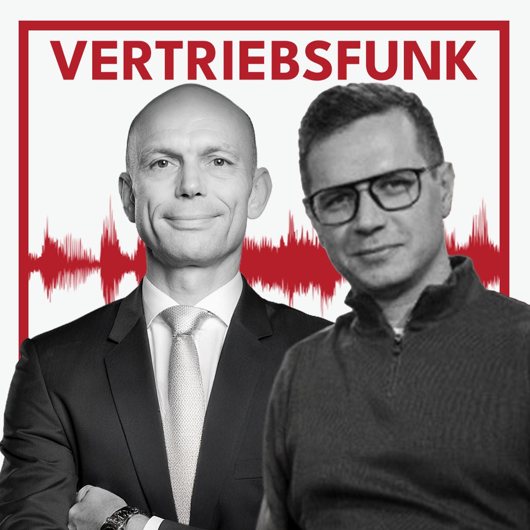 #1028 - 50 Downloads reichen: Wie dein Podcast zum besten Vertriebler wird. Mit Florian Schartner
