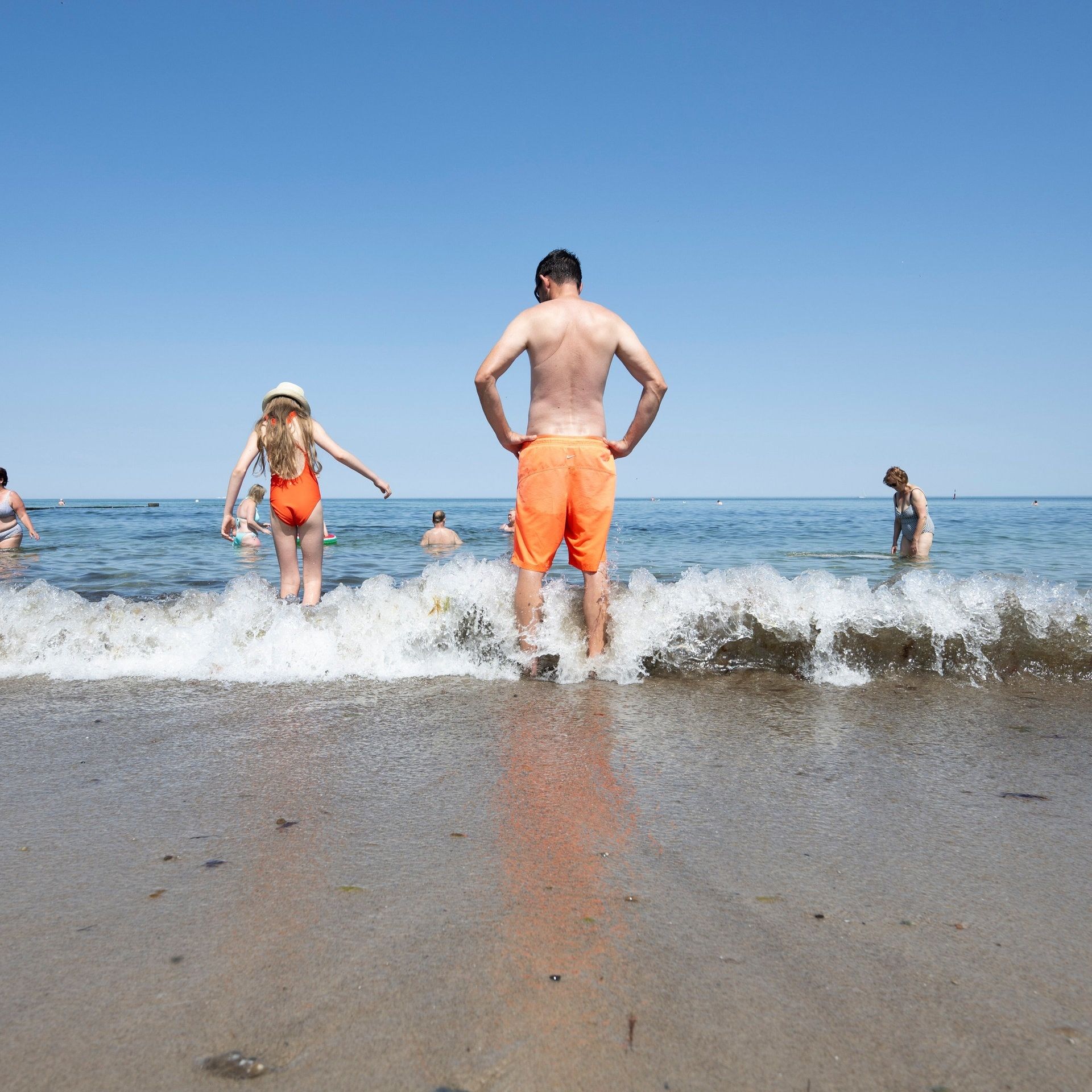 Badeurlaub am Meer: Wie gefährlich sind Vibrionen?