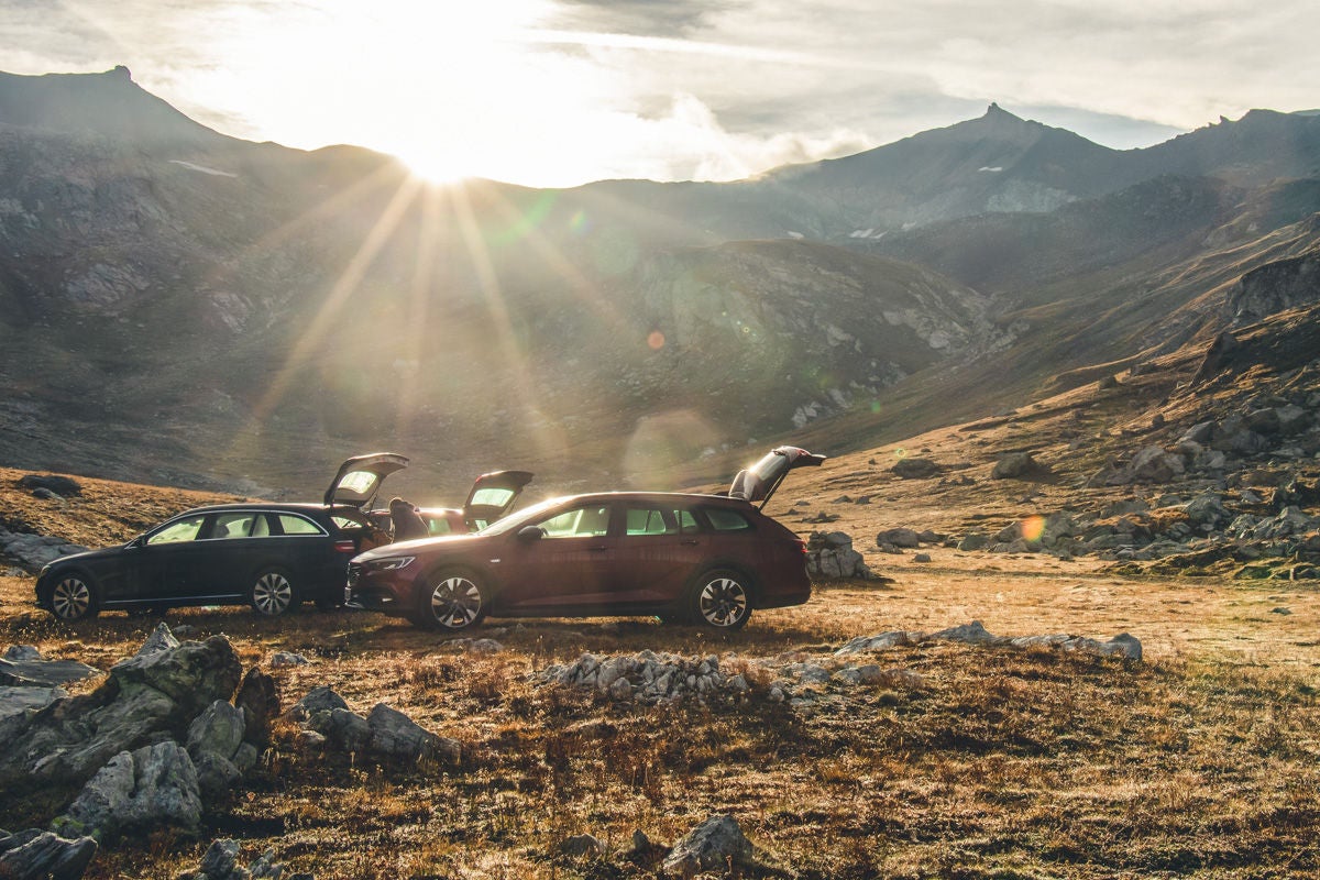 Folge 2: Landy vs. Cactus, Anekdoten vom Offroadeln, Plugin-Hybride und Edel-Asiaten