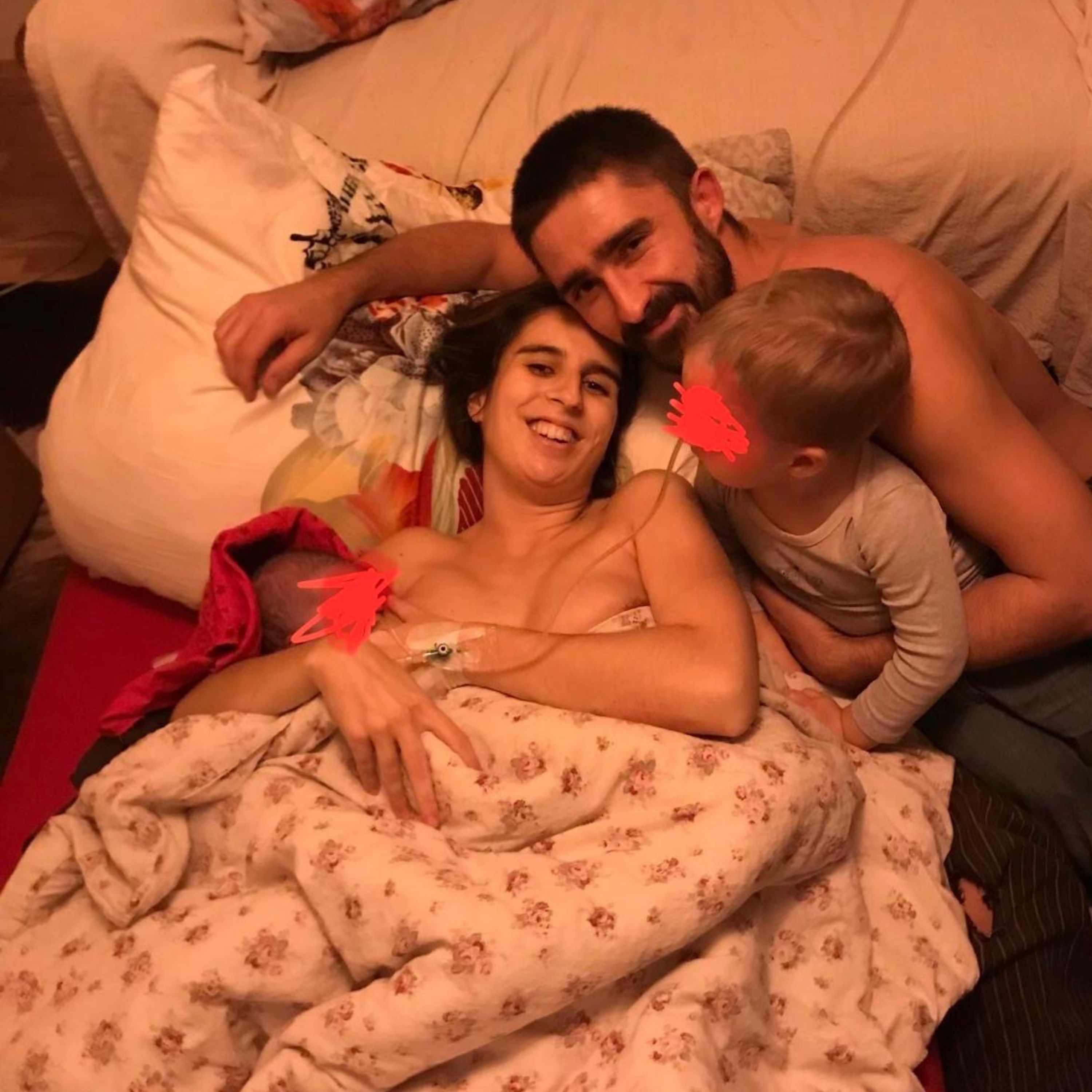 235 | Catalina Teil 2 - 2 Krankenhausgeburten & 2 Hausgeburten, Kindstod, Frühchengeburt in der 35. SSW, Plazentationsstörung, Curettage, Nachblutungen