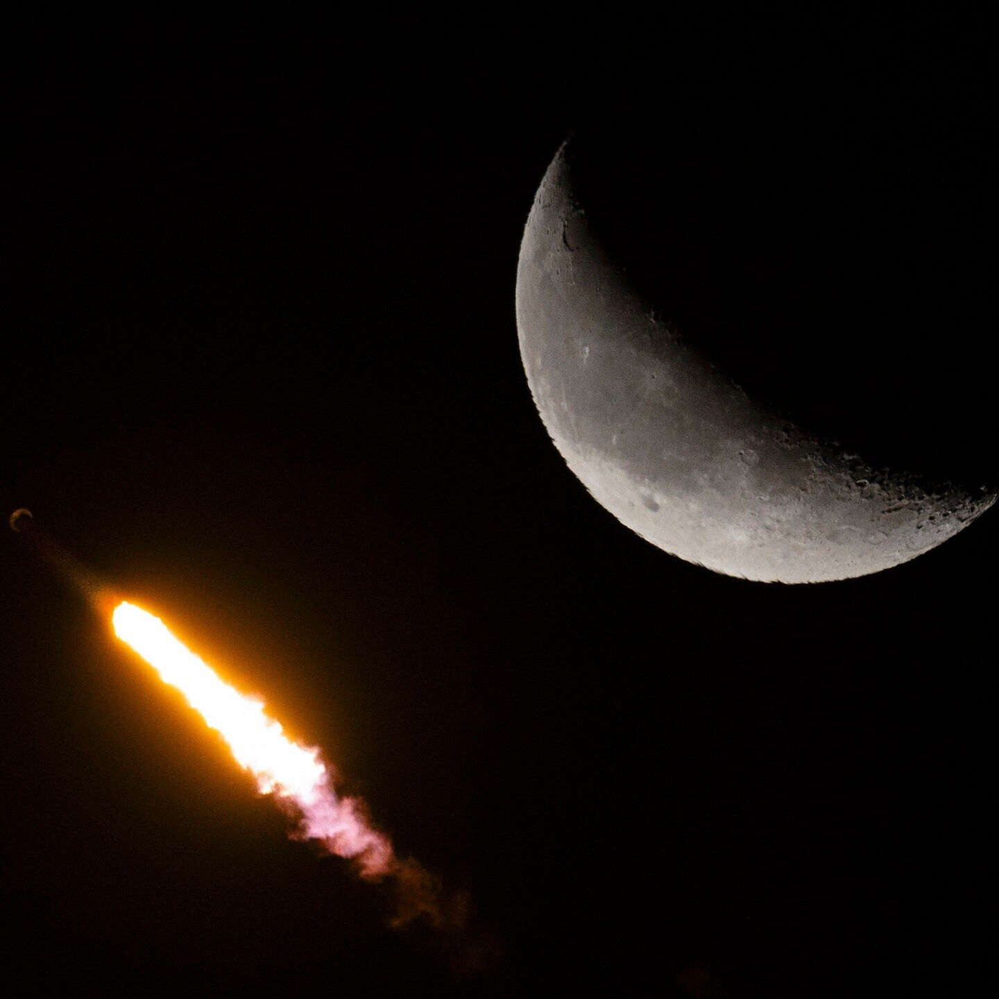 Crash auf dem Mond