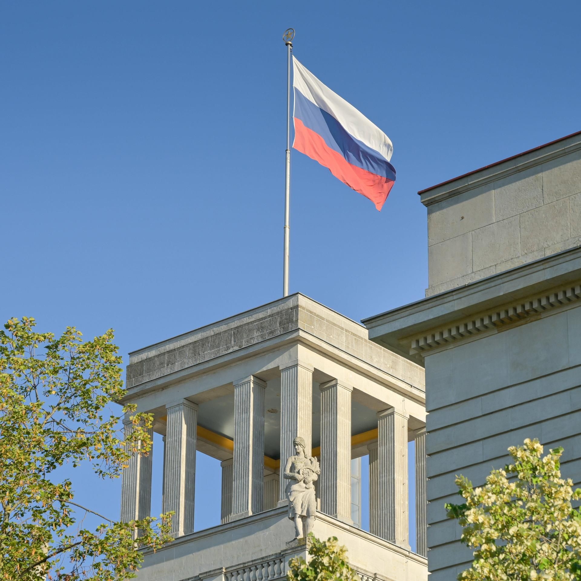 Hybride Angriffe - Russische Fake News vor den Landtagswahlen in Ostdeutschland