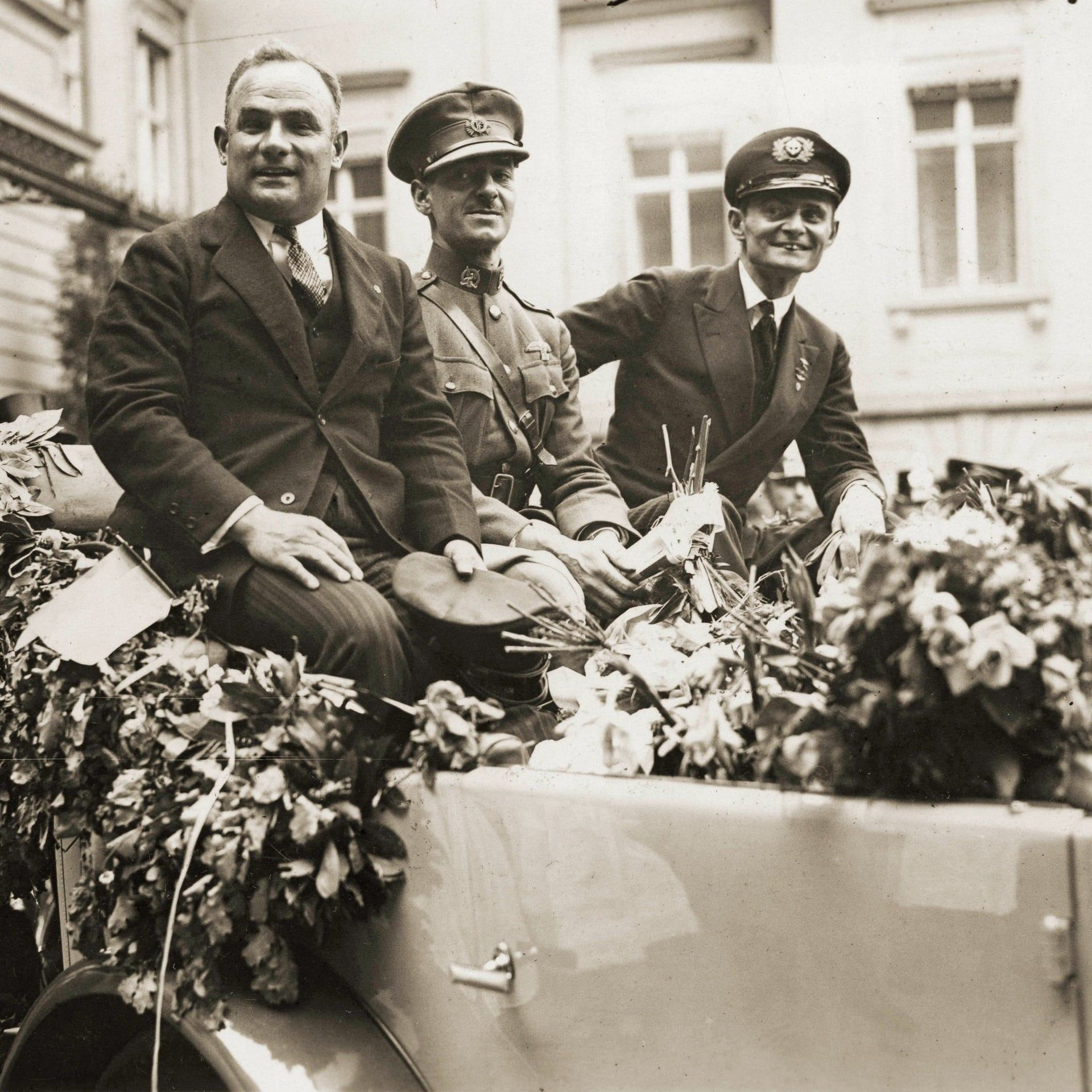 12.04.1928: Die erste Ost-West-Atlantiküberquerung startet