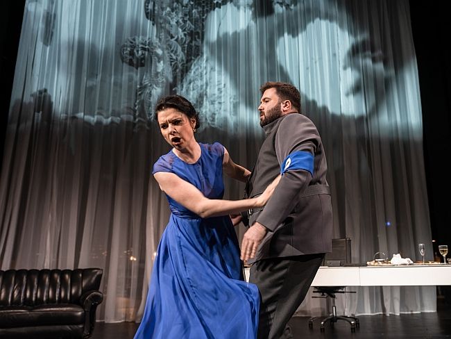 [Podcast] Tosca, oder will man eine liebende Frau als Feind?