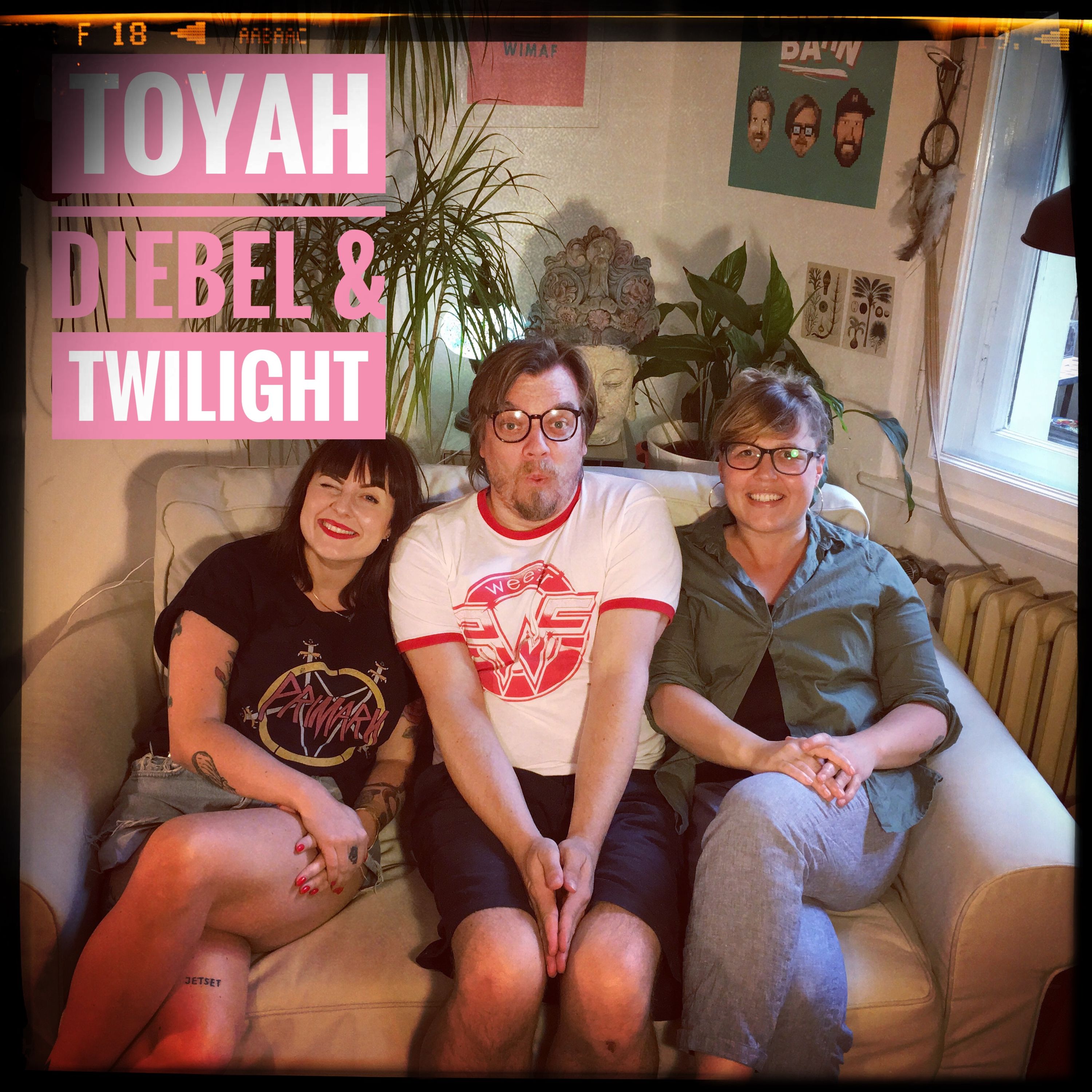 Toyah Diebel & Twilight