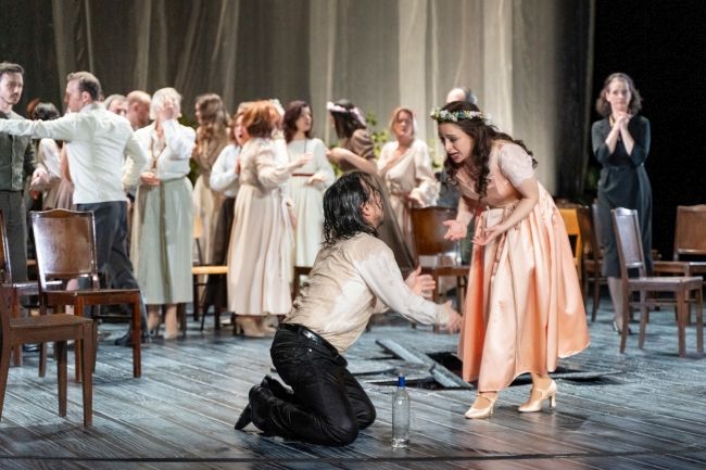 [Podcast] Oper: Minutenlange Standing Ovations für Eugen Onegin in Gießen