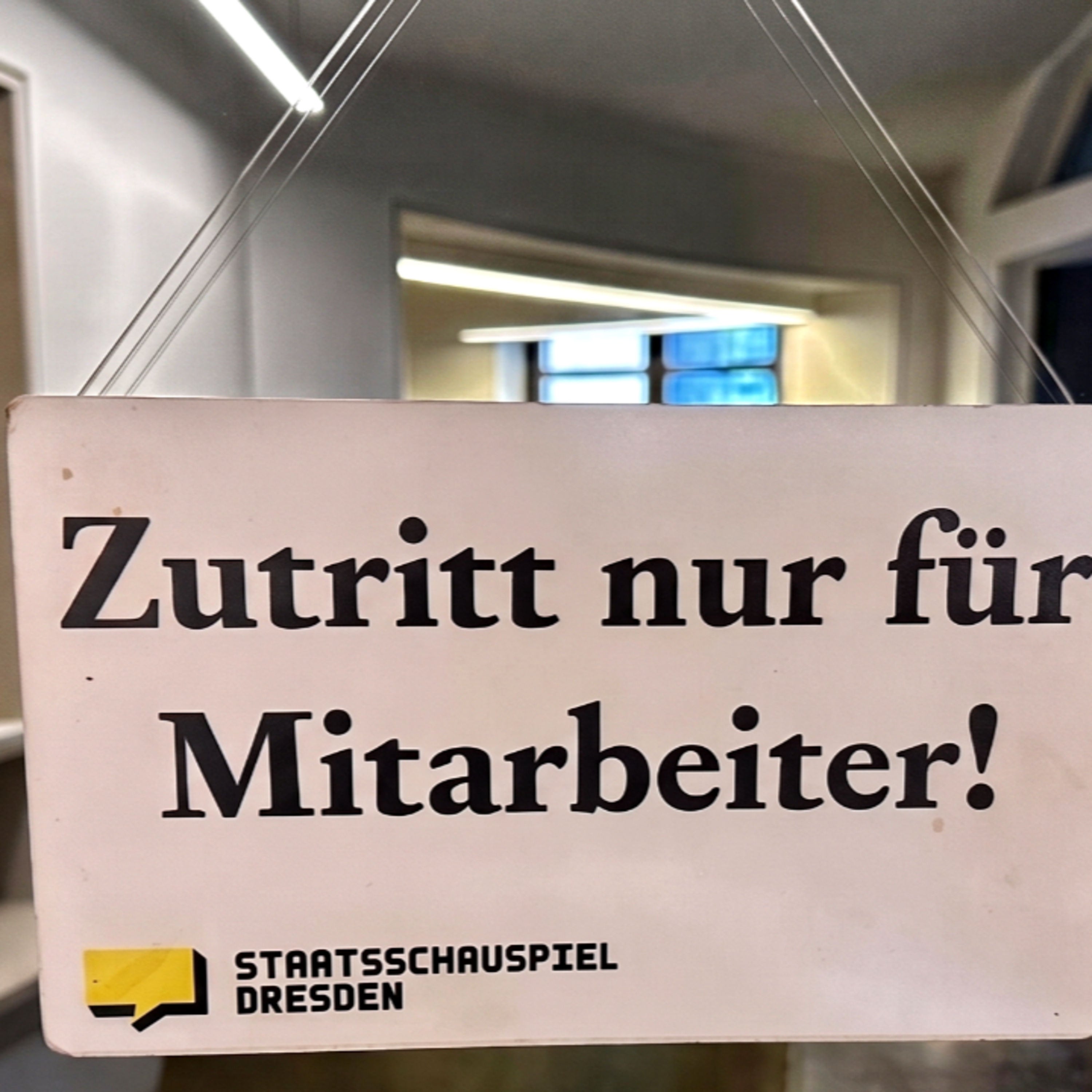 Versenk-Schiebe-Bühne und Beleuchtungsempore